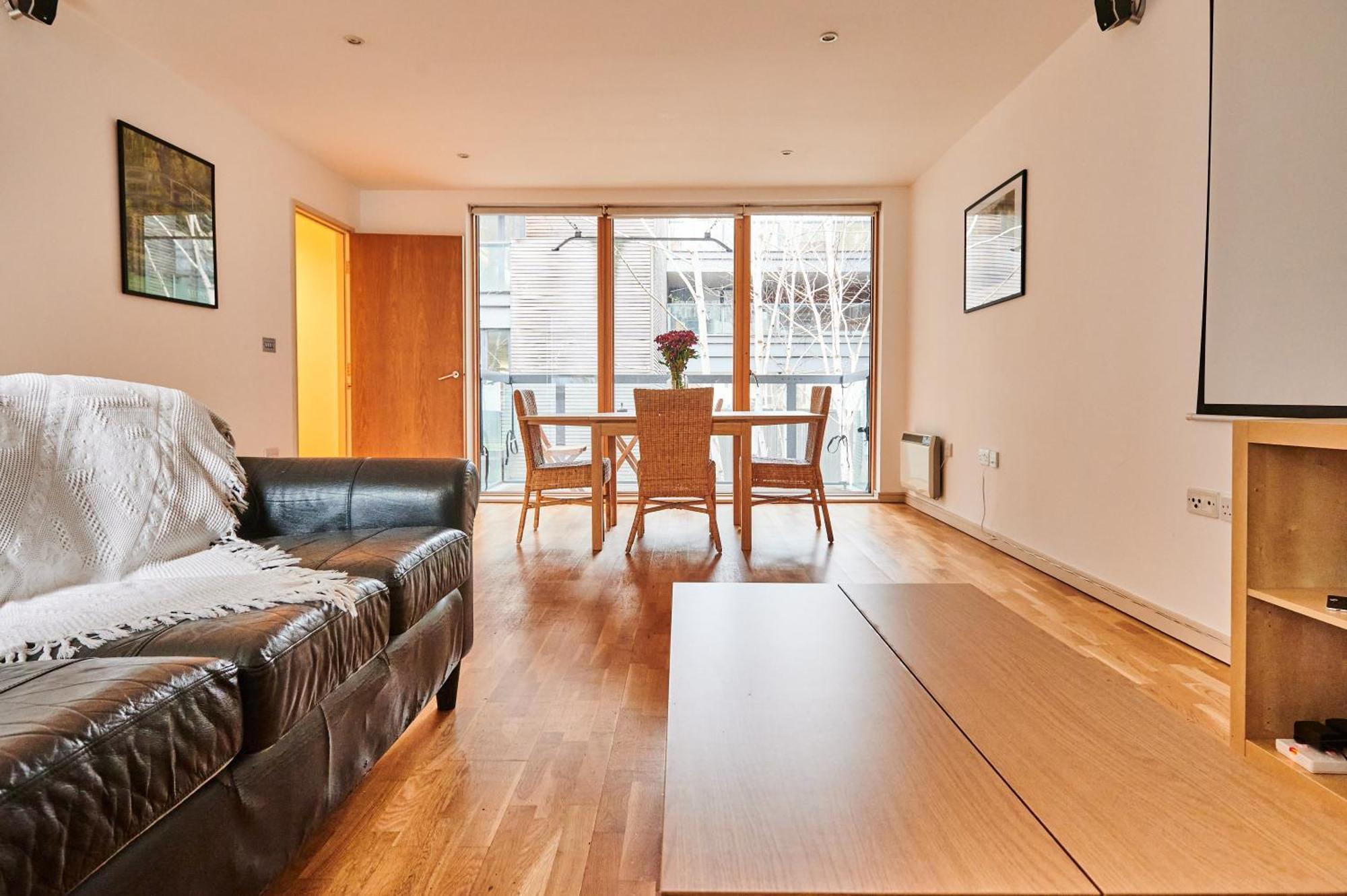 Apartamento Bright 2 Bedroom Flat In Old Street With Balcony *