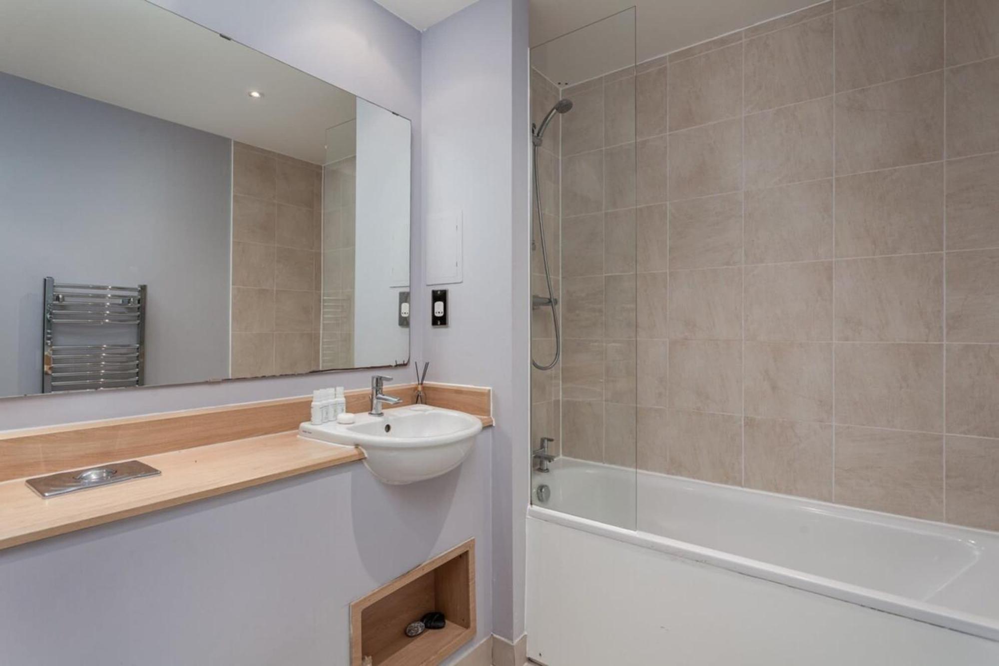 Bright And Stylish Kennington Gem * Londres