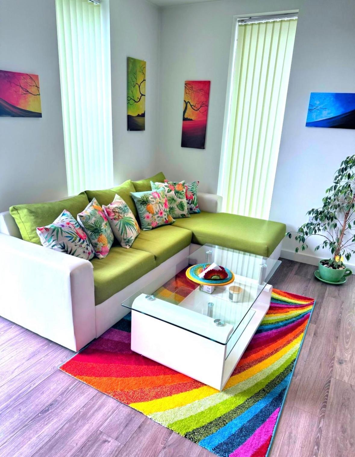 Spacious 2 Bed Flat Next To Elizabeth Line Apartamento Londres