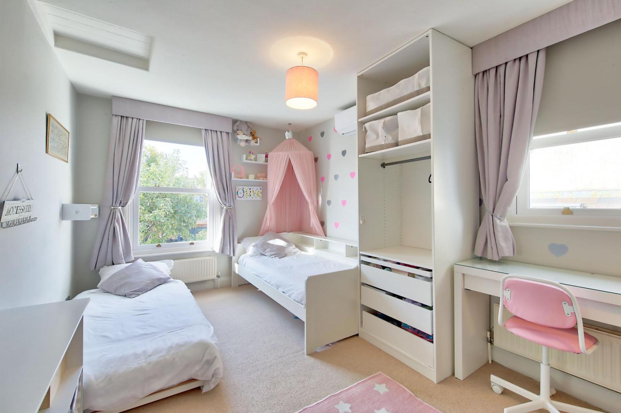 Family 4-bed House & Secluded Garden - Wimbledon Holiday home London