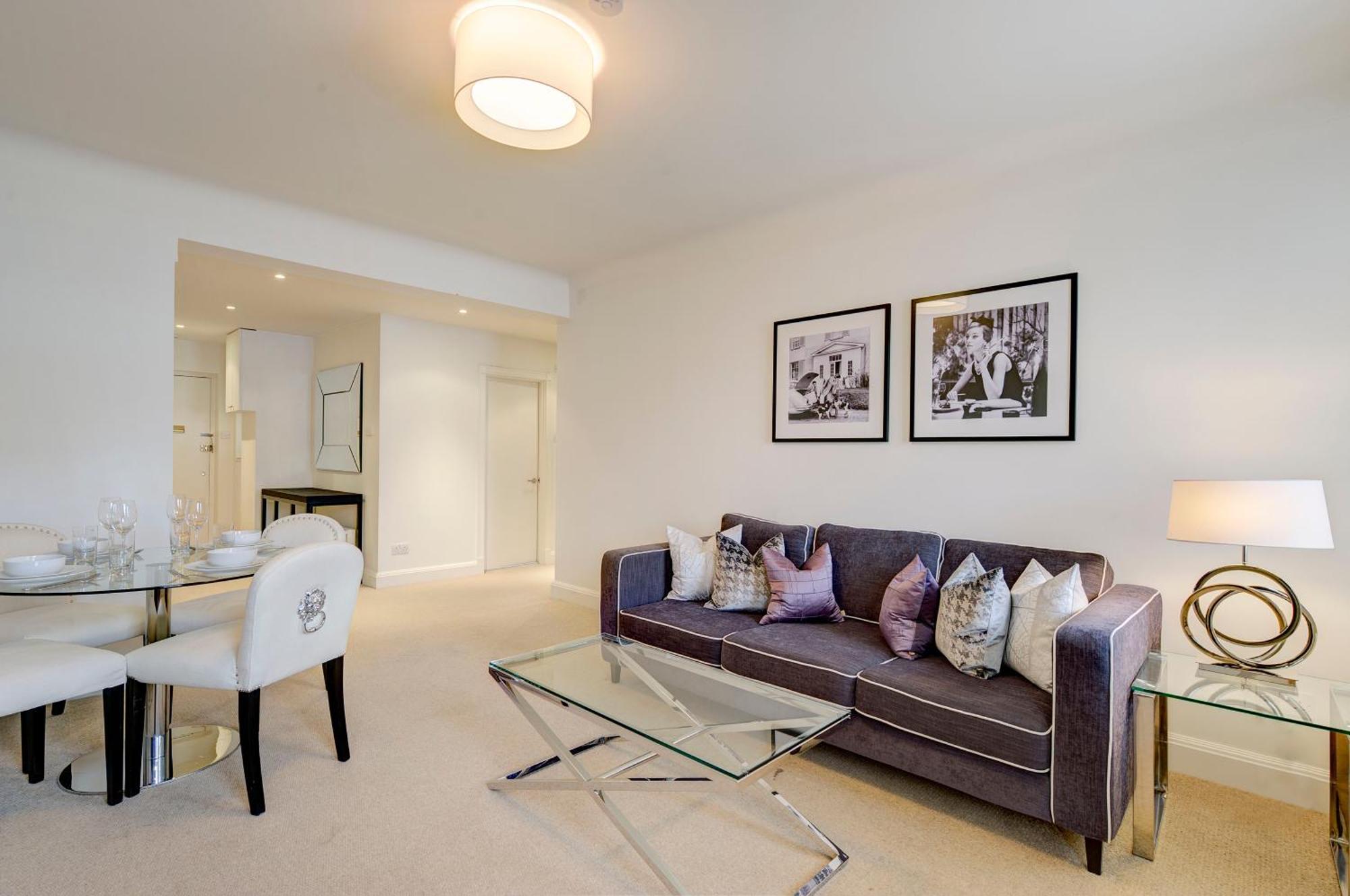 Pelham Court Apartment *