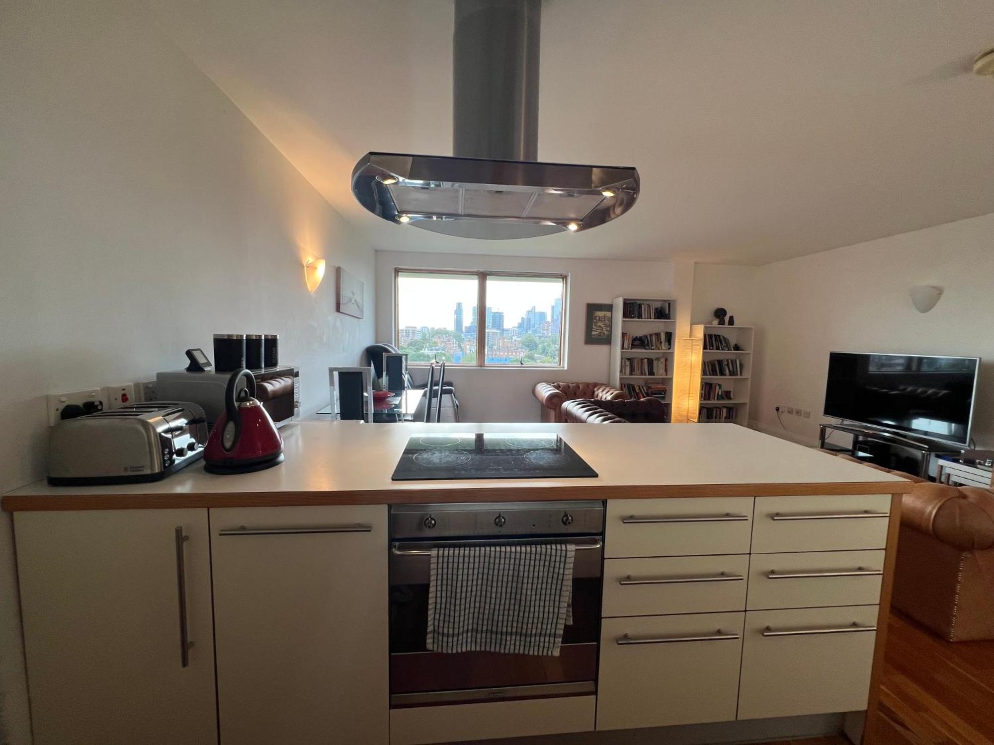 2 Bed 2 Bath Luxury In Apartment