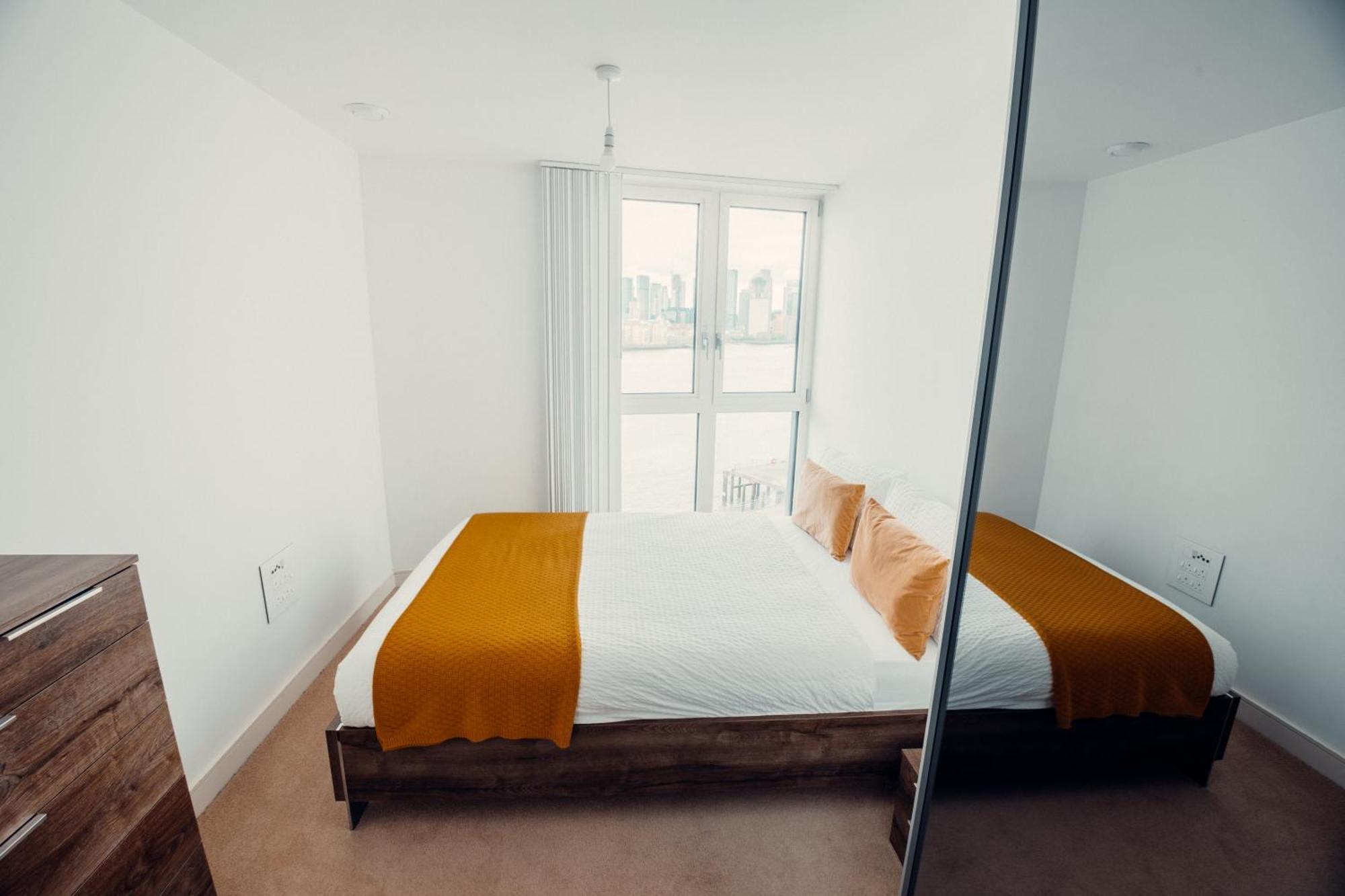 2 Bed Flat London