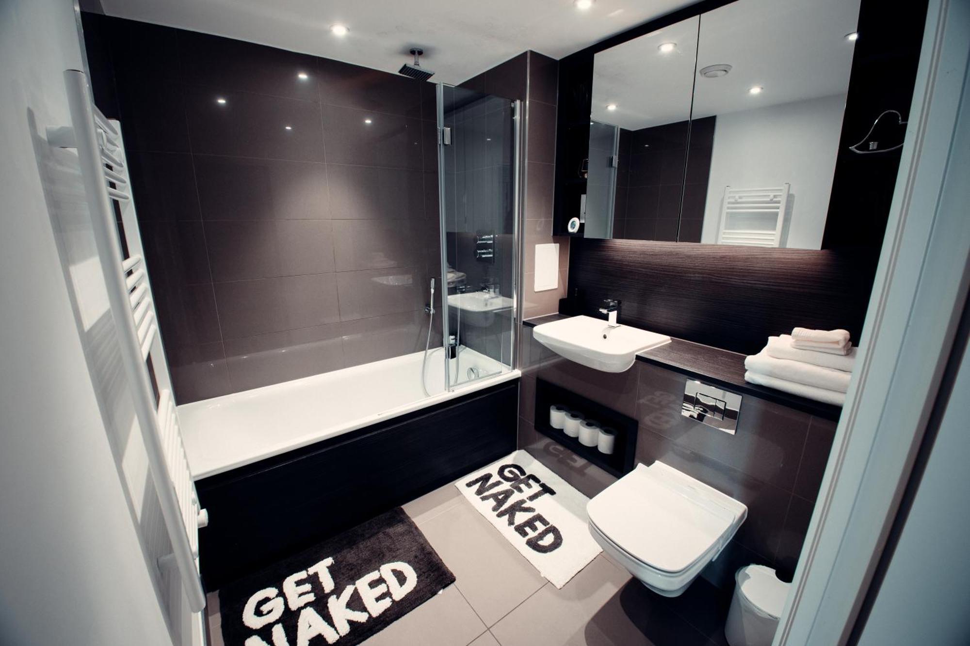 2 Bed Flat