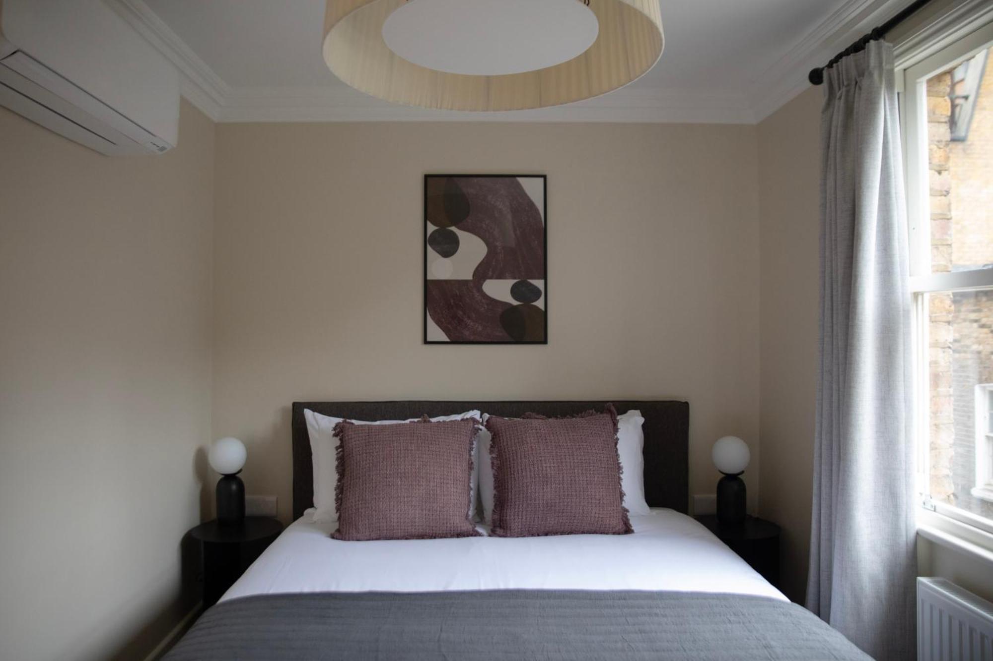 Gulaid House Knightsbridge By Bob W