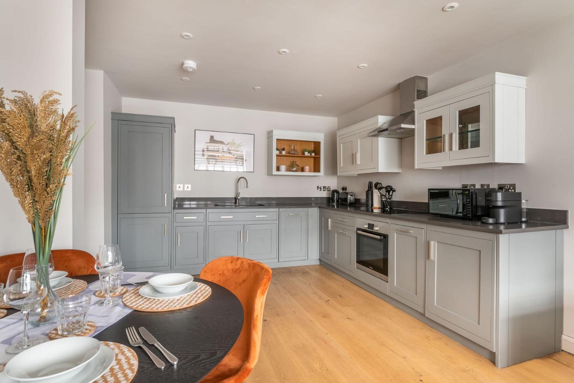 Amigos Nest - Farringdon - By Frankie Says * London