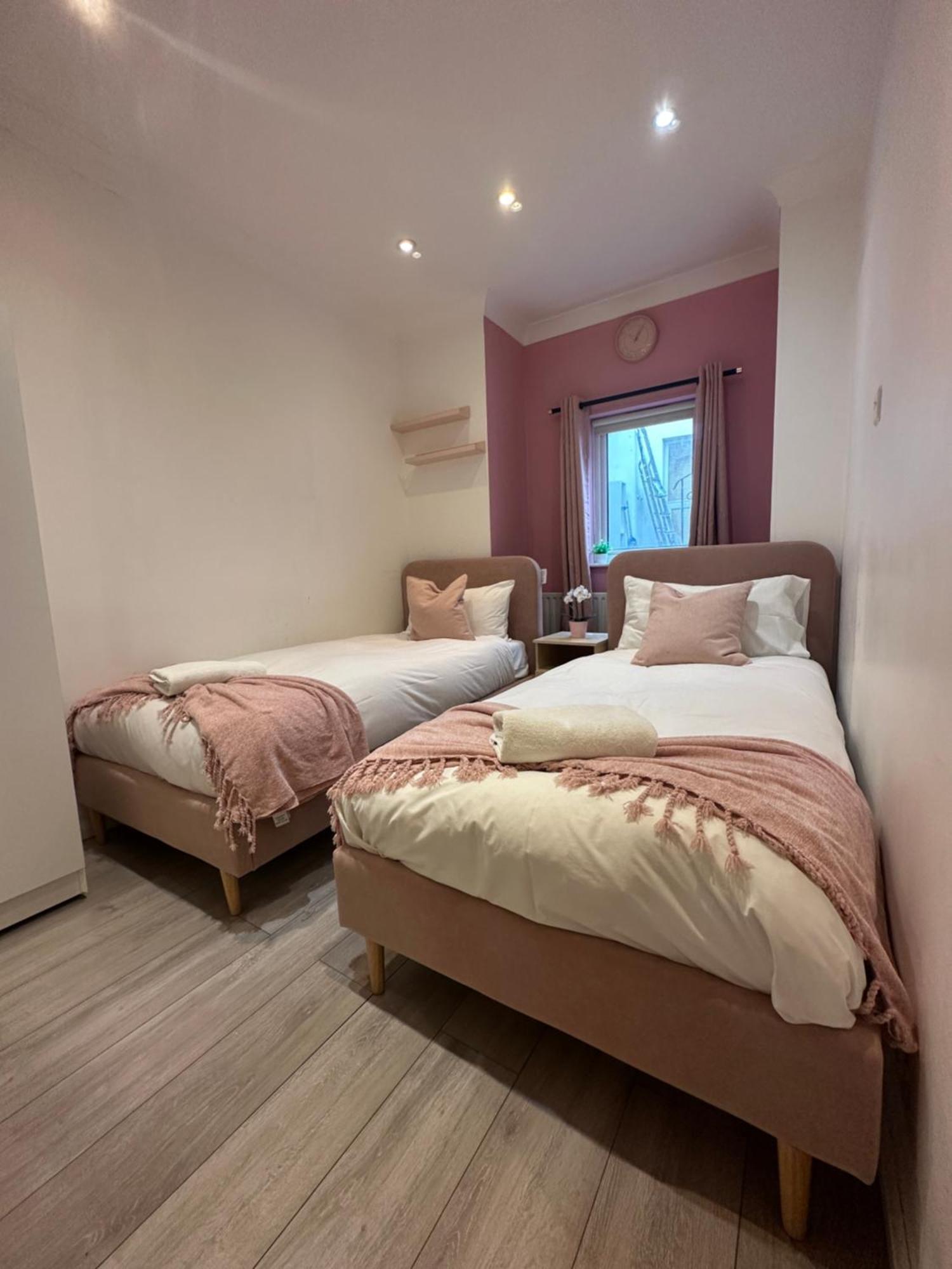 Apartment Stunning Flats Edgware Road Central *