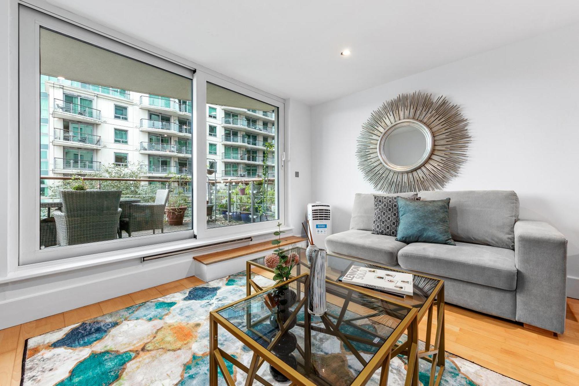 2 Bedroom Us Embassy Eye And Riverside View Panoramic Balcony Londres
