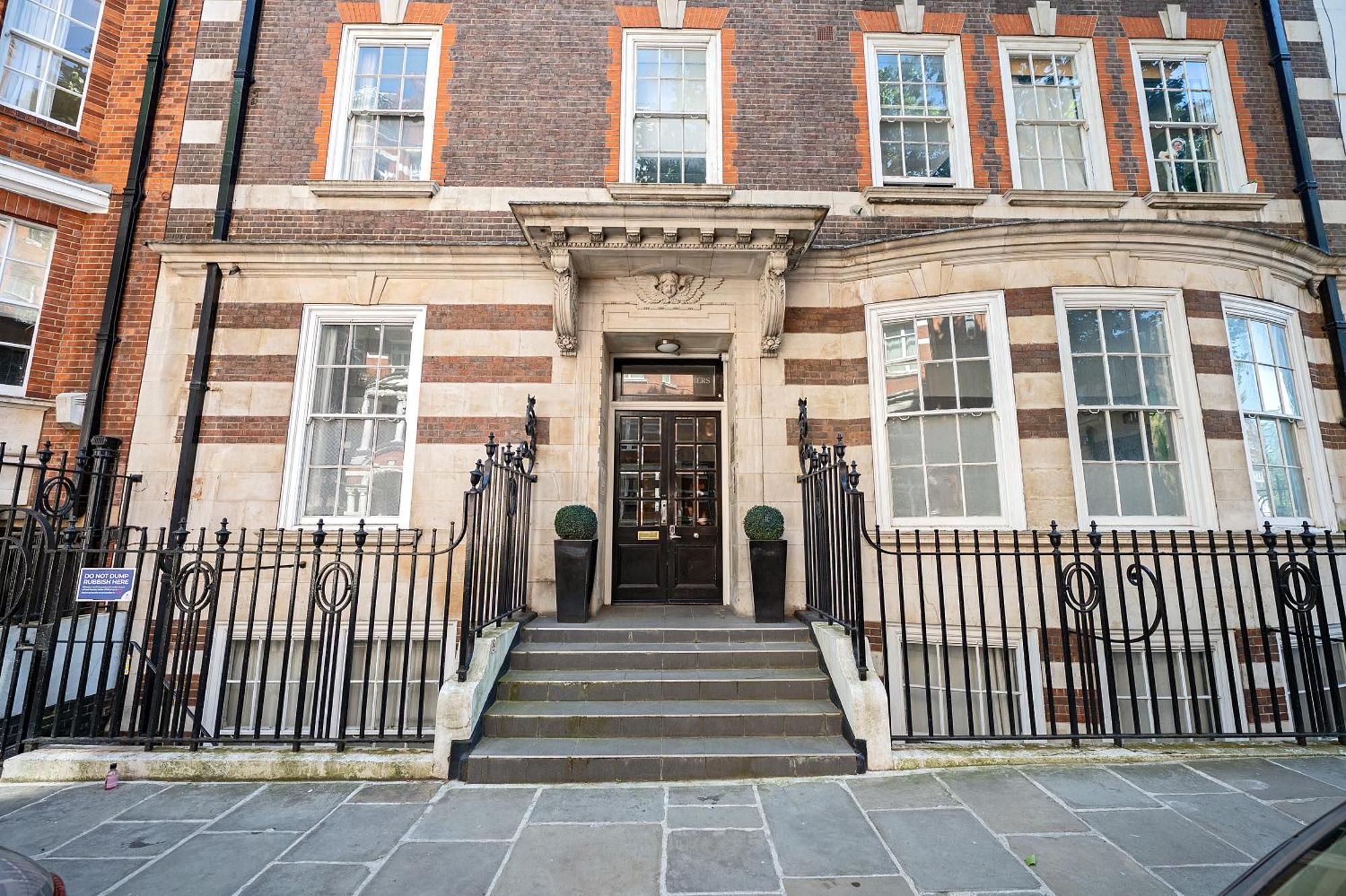 Private Studio In Ldn Book On Airbn For Amazing Rates Instead London