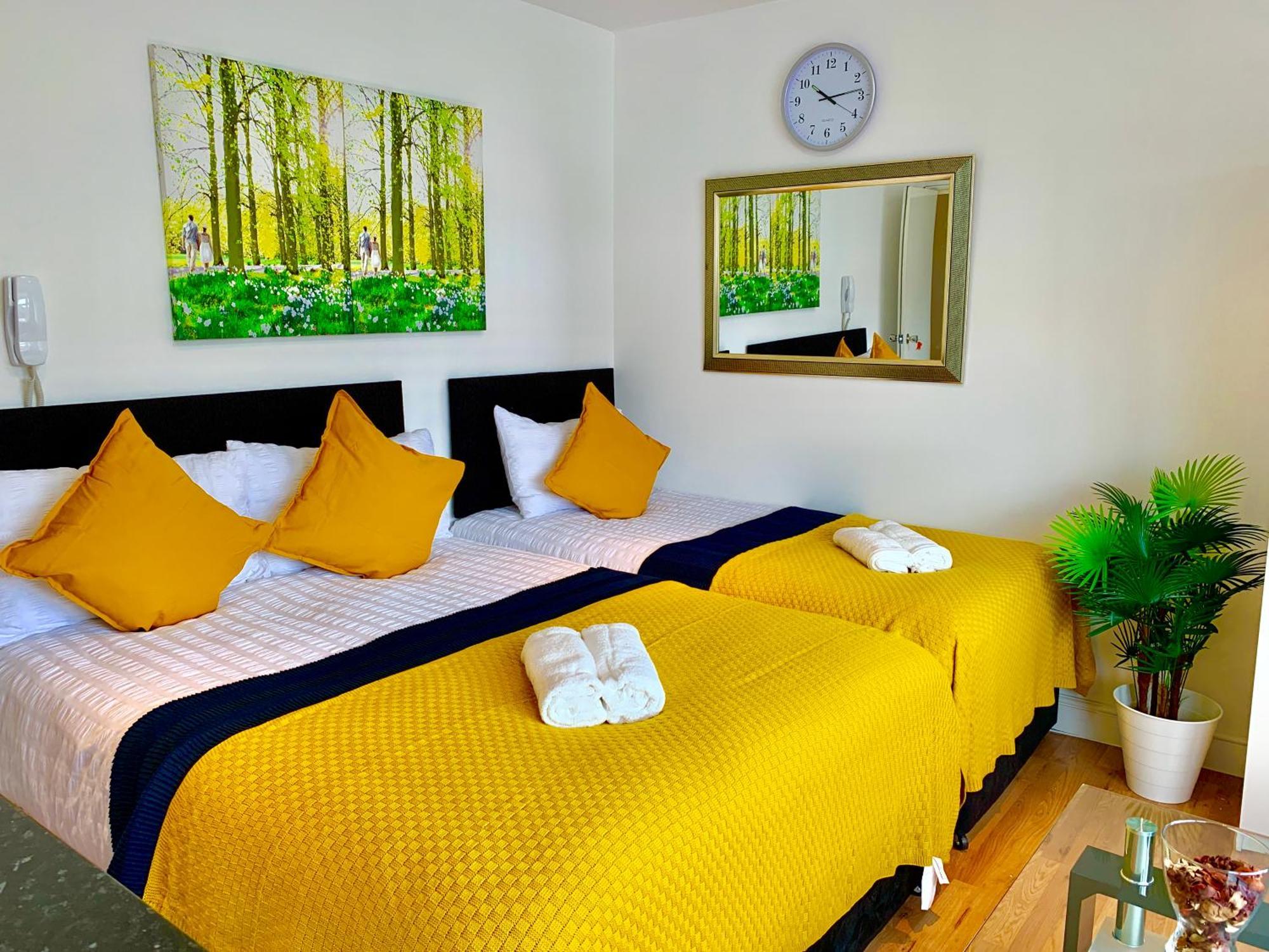 Apartments, Private Bathroom, Kitchenette, Parking, Np6 * Londres