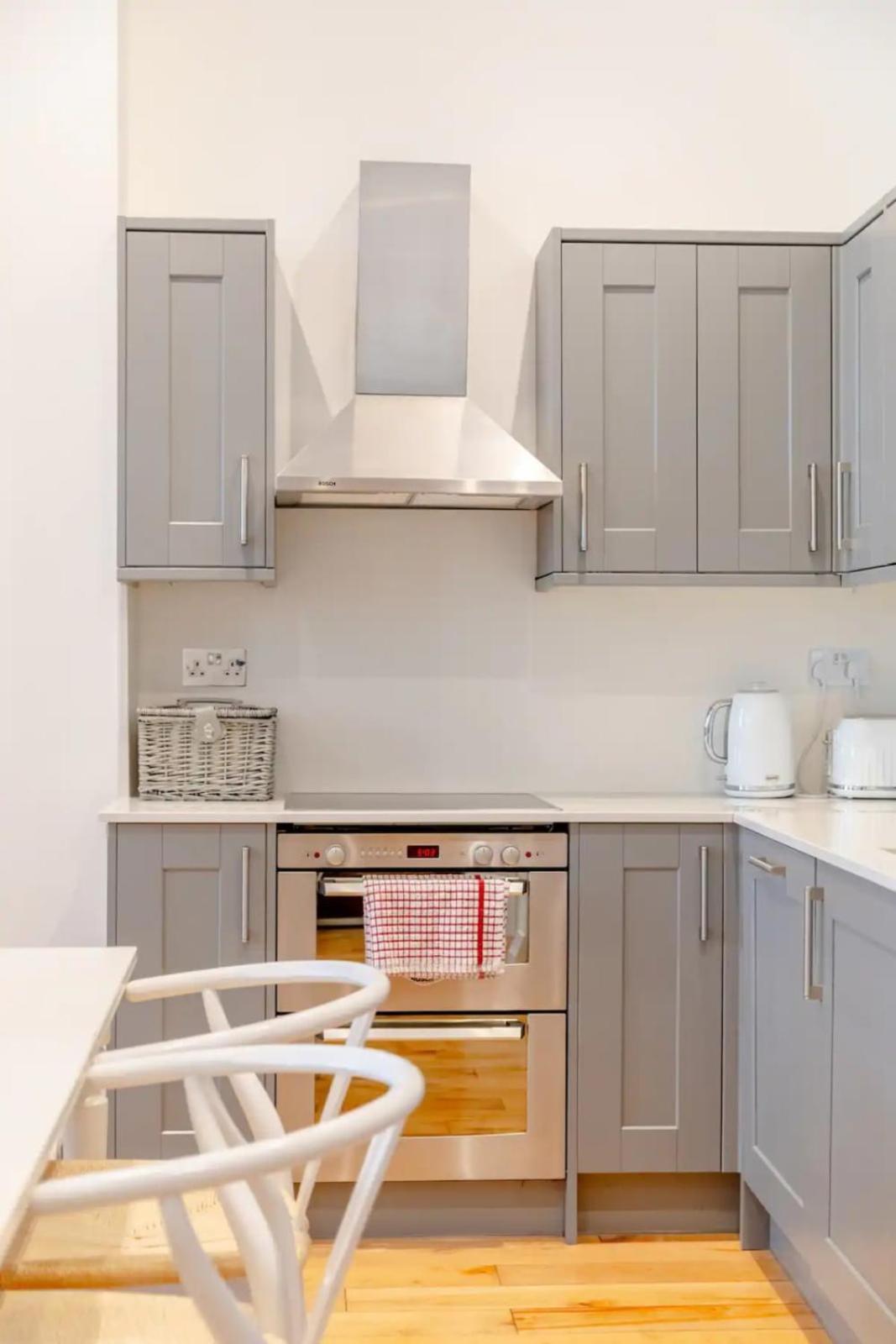 Chic 2bd Flat - 5 Minutes From Marylebone