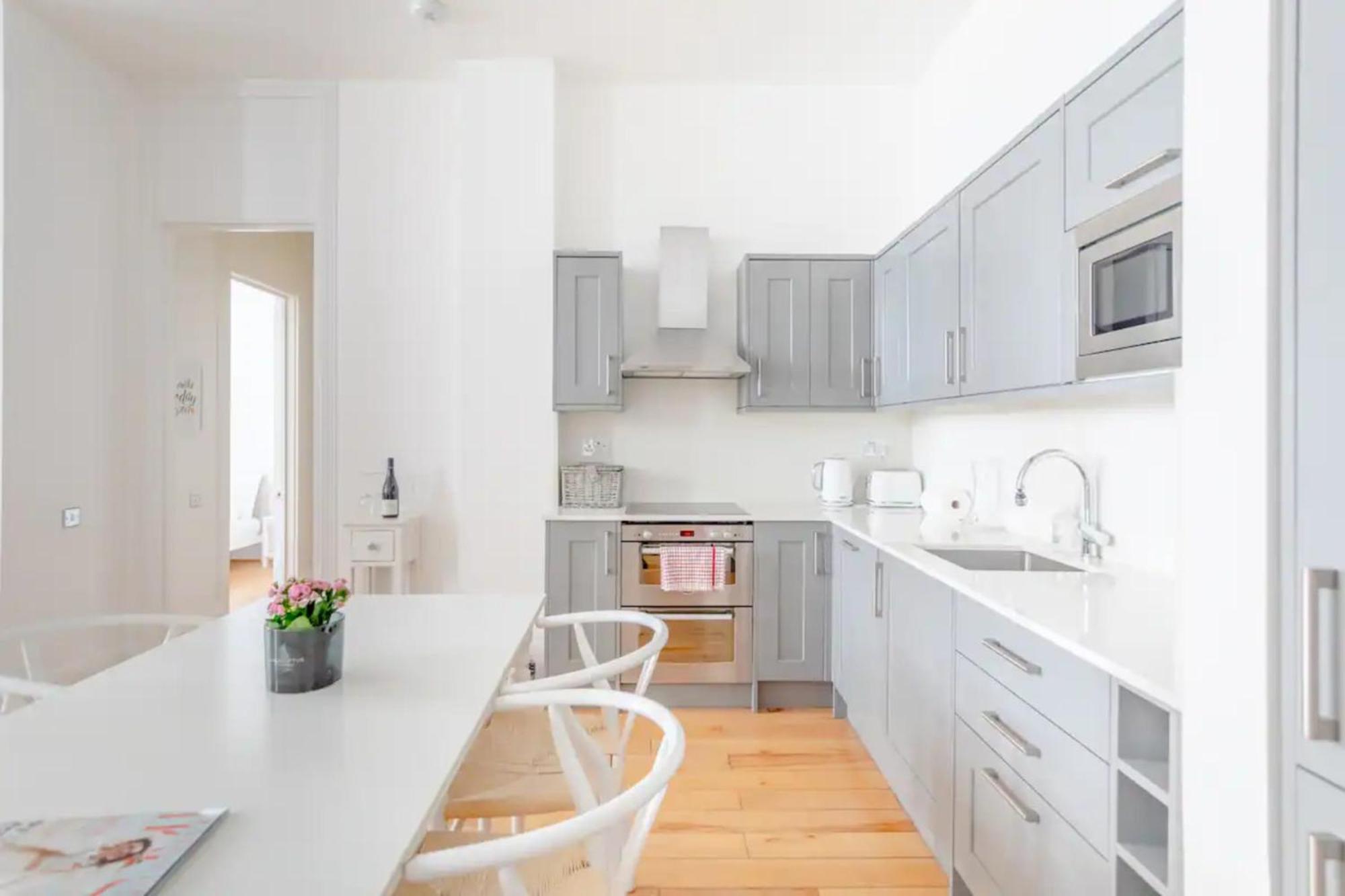 Chic 2bd Flat - 5 Minutes From Marylebone Apartment *
