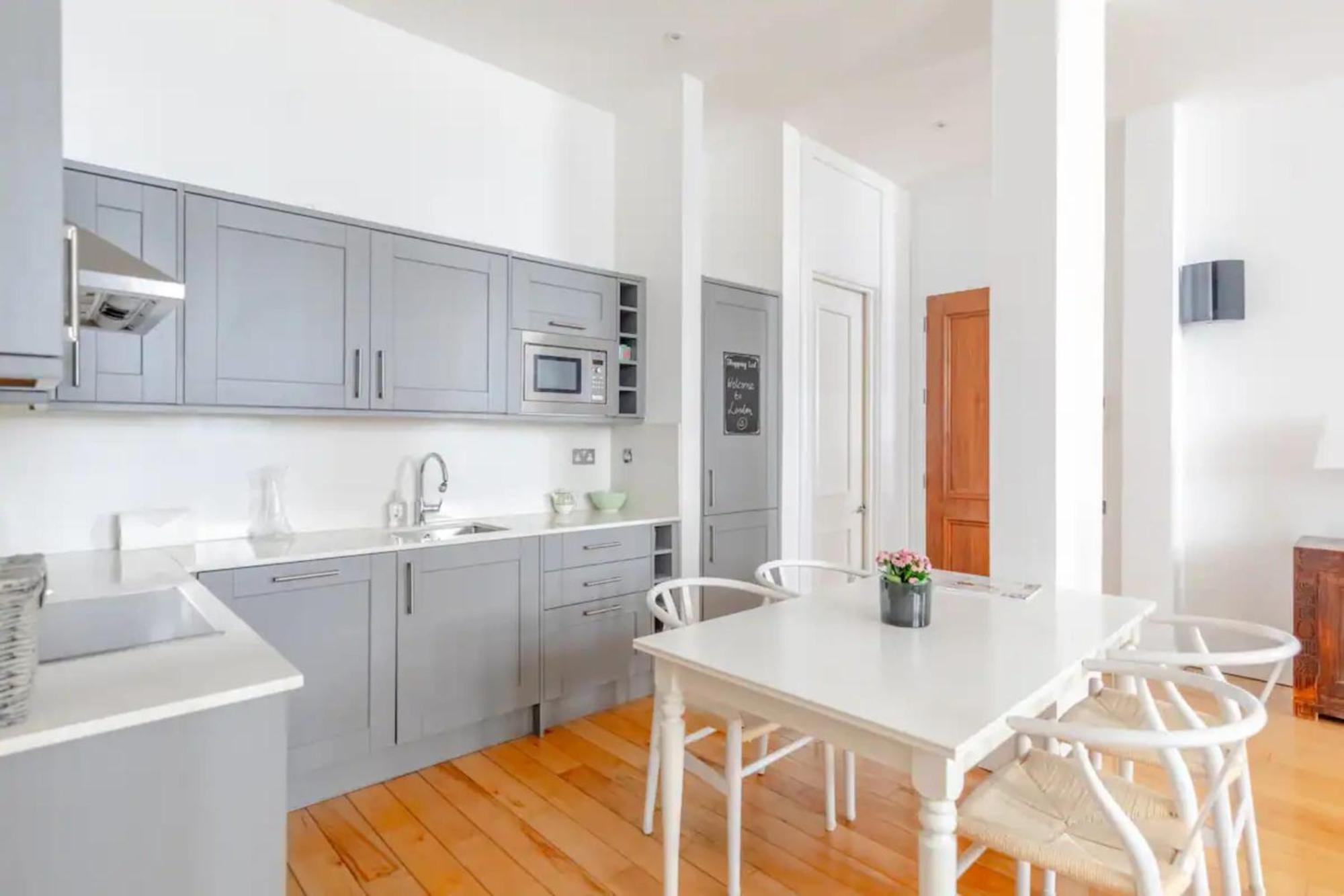 Chic 2bd Flat - 5 Minutes From Marylebone * London