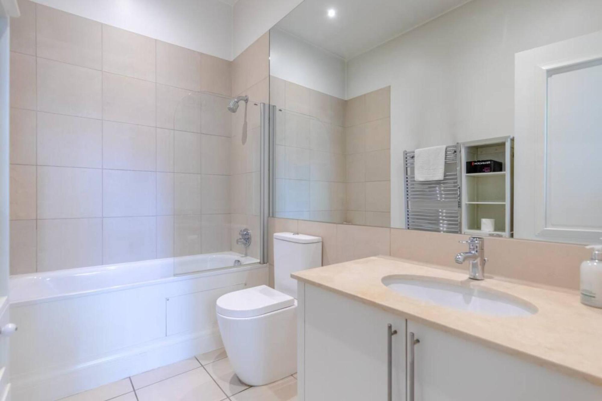 Chic 2bd Flat - 5 Minutes From Marylebone London