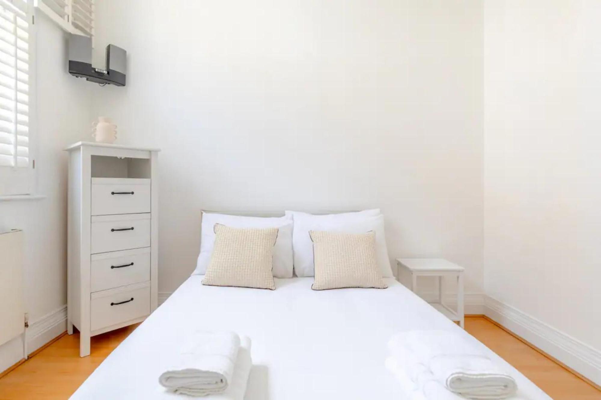 Chic 2bd Flat - 5 Minutes From Marylebone Apartment