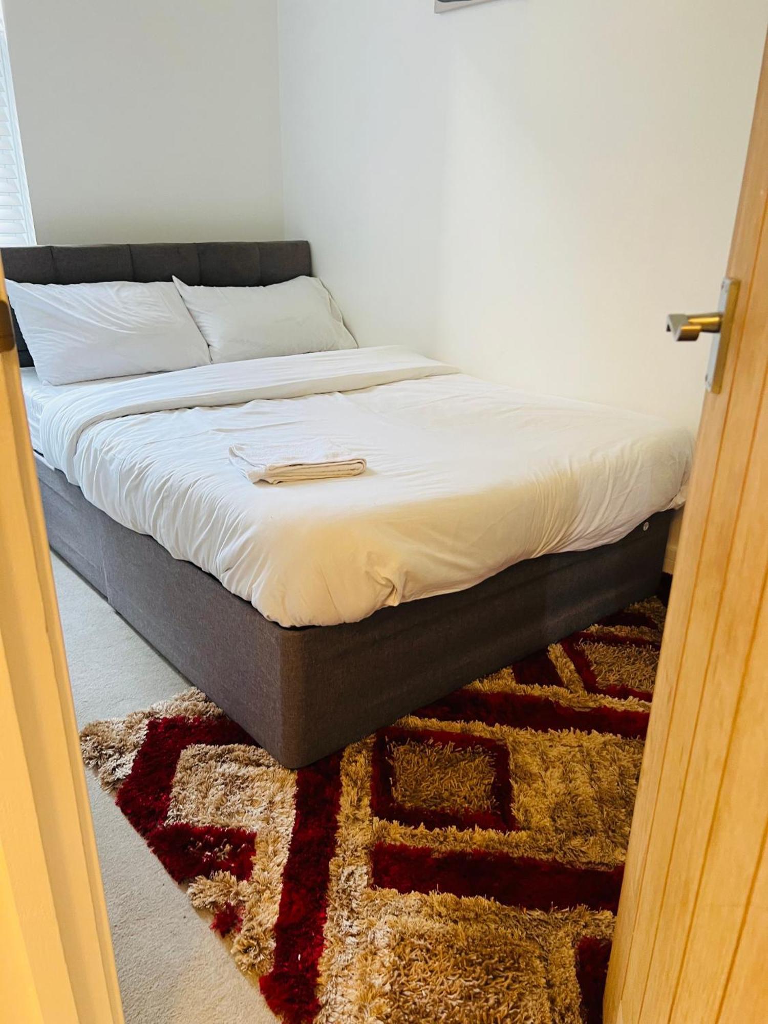 Spacious 2 Bedroom In Woolwich Arsenal Appartement *