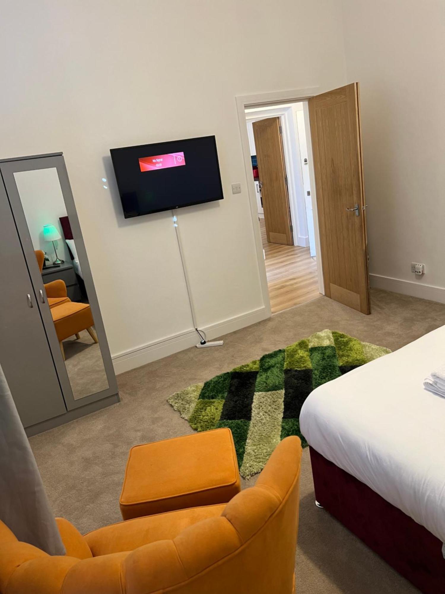 Spacious 2 Bedroom In Woolwich Arsenal Appartement Londen