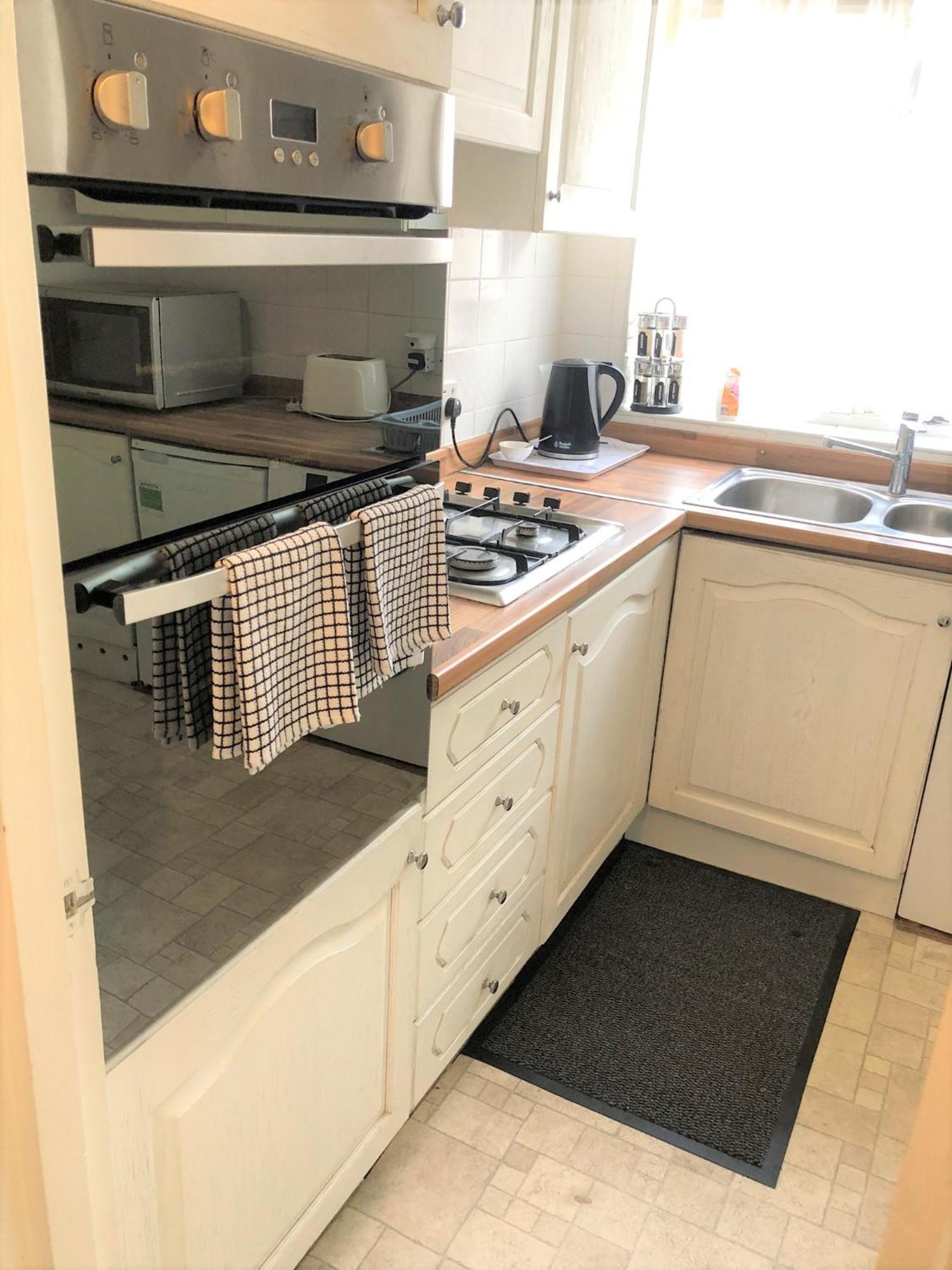 Spacious West 2 Bedroom Apartamento