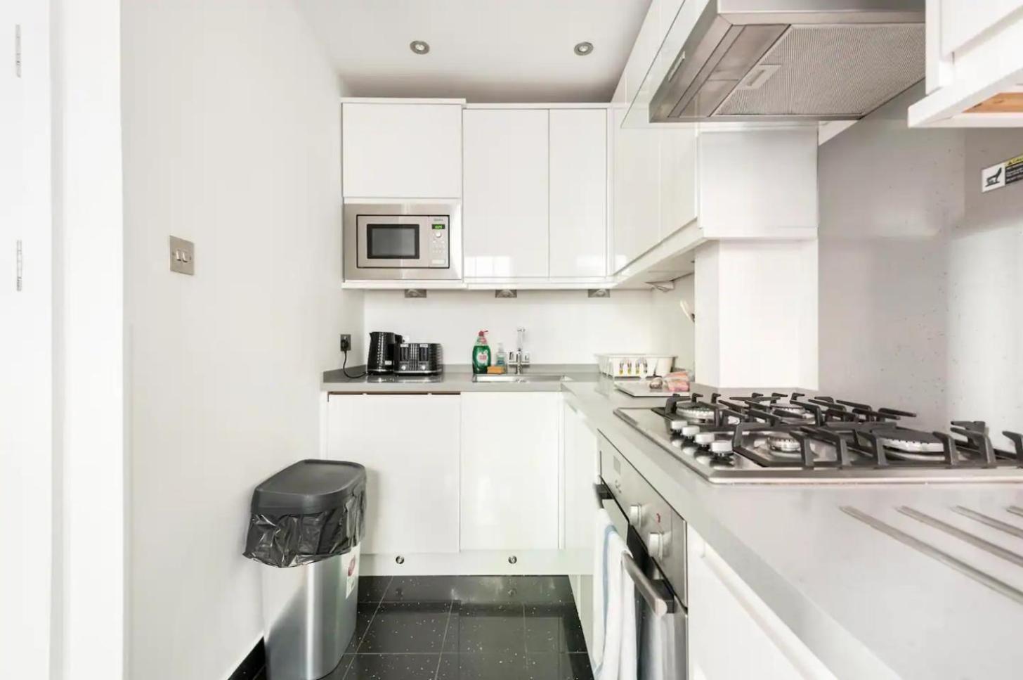 Stylish Flat In Heart Of * Londres