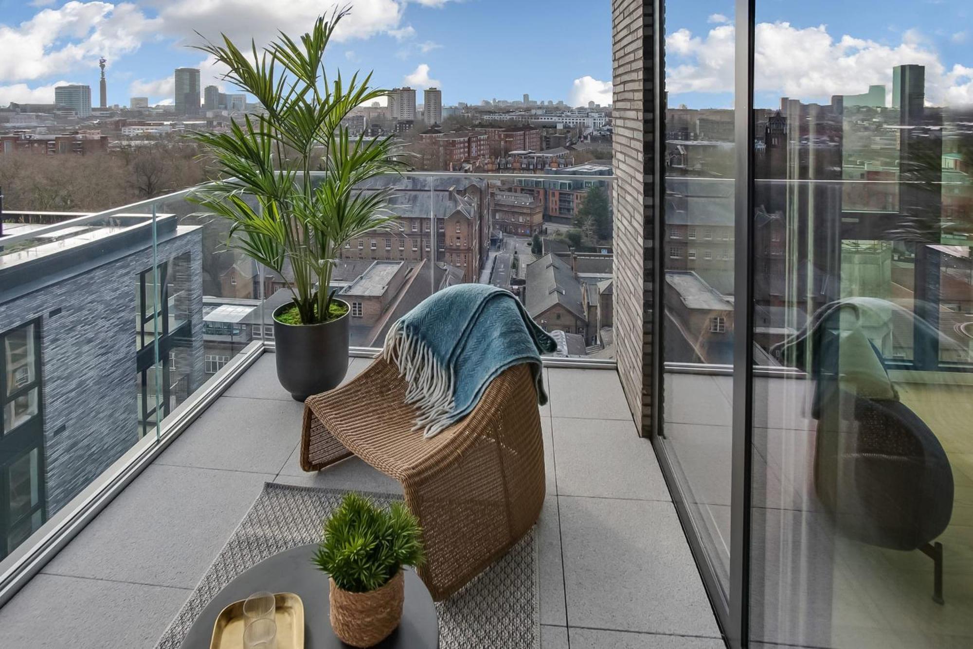 Modern At Enclave Located In Central Appartement Londres