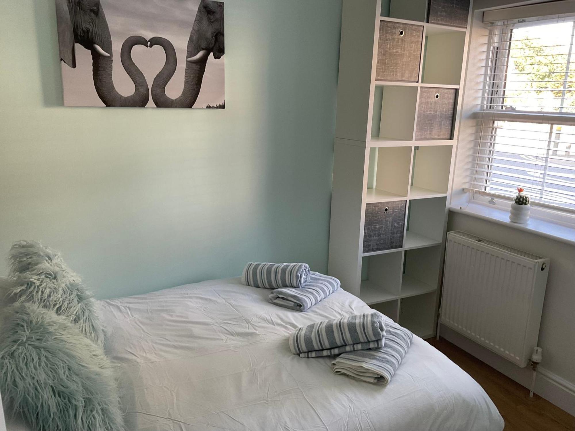 2 Bed From 41 * Londres