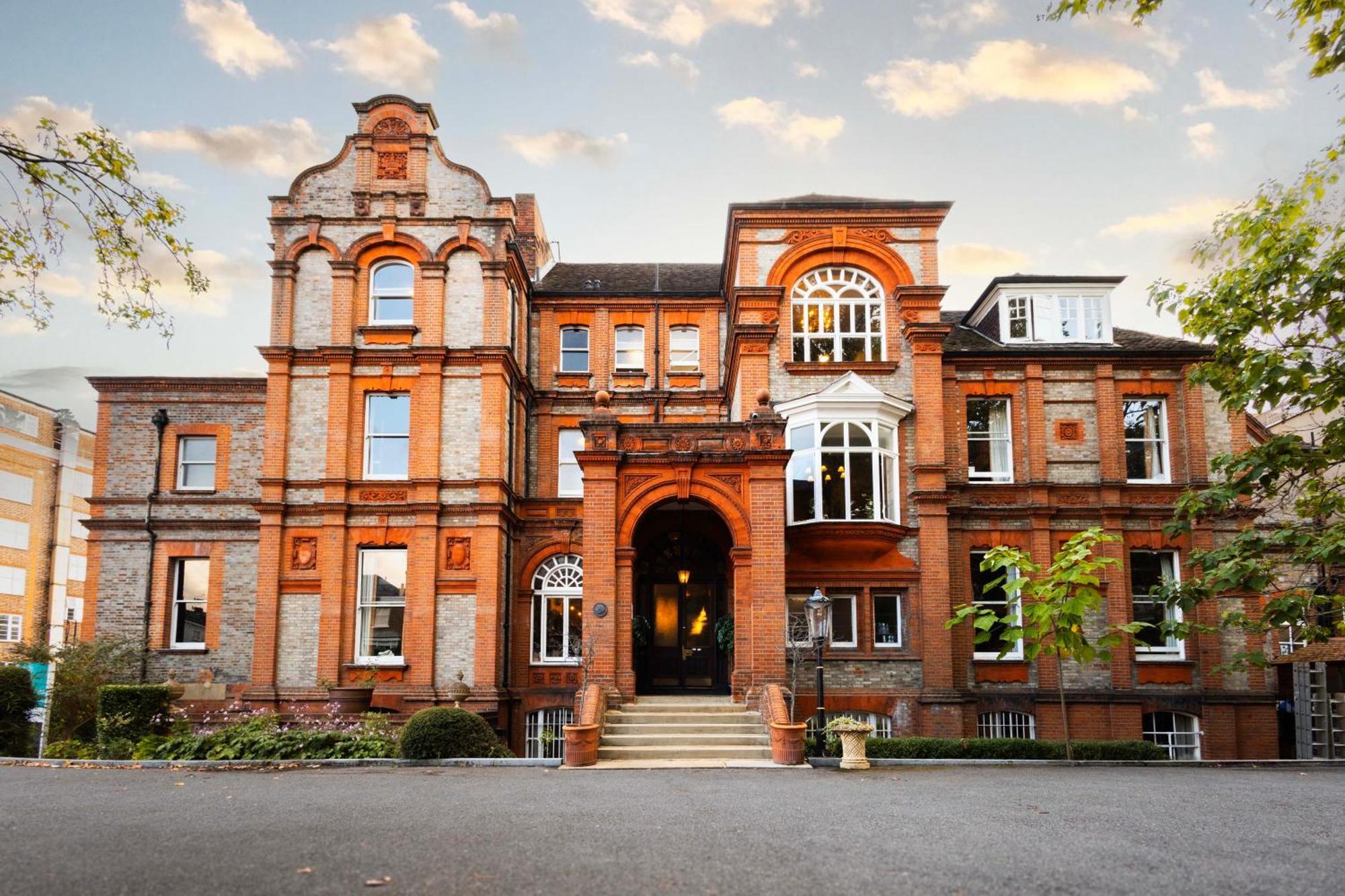 Palmers Alojamiento: Swiss Hostal Londres