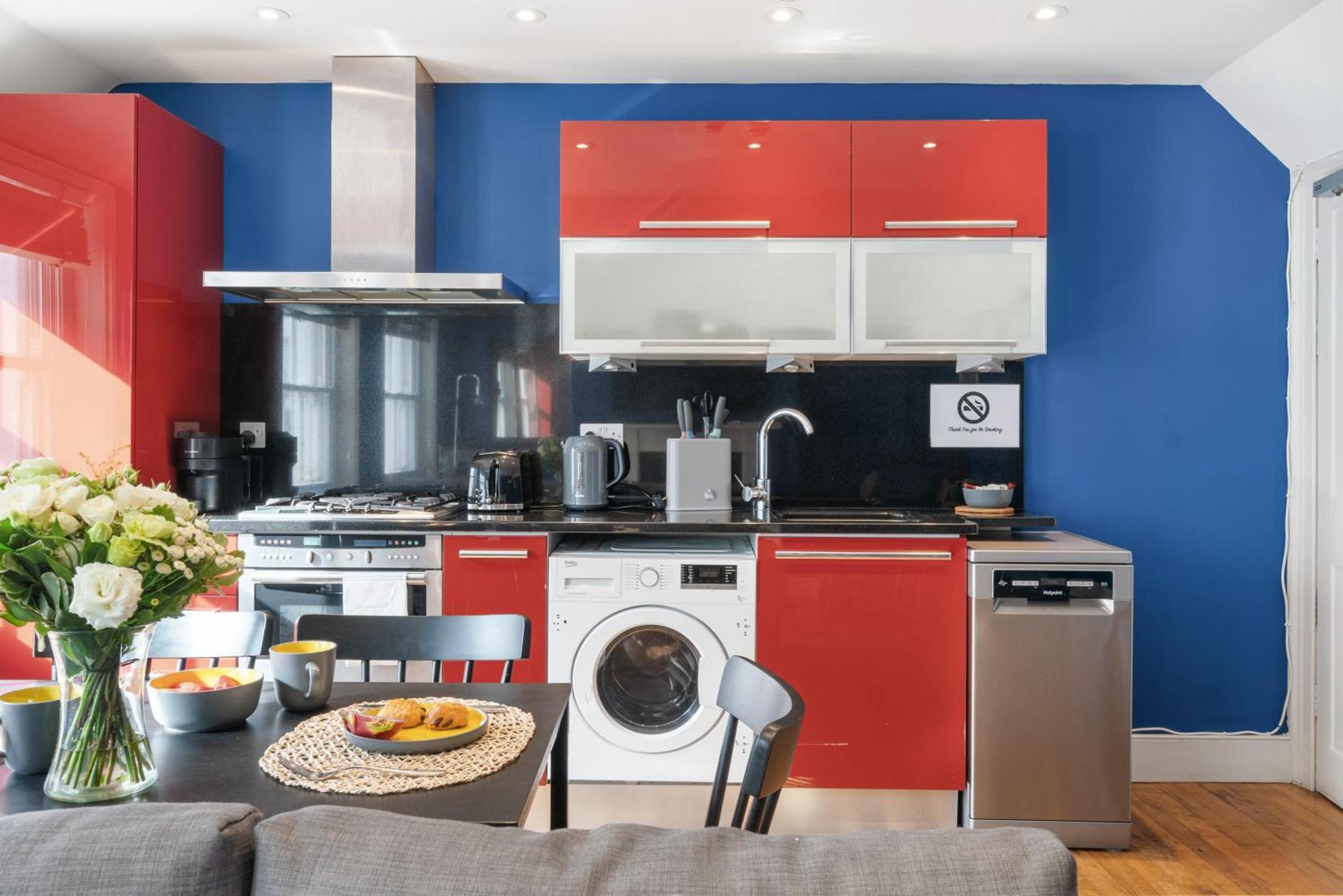 Beautiful One Bedroom In Soho * London