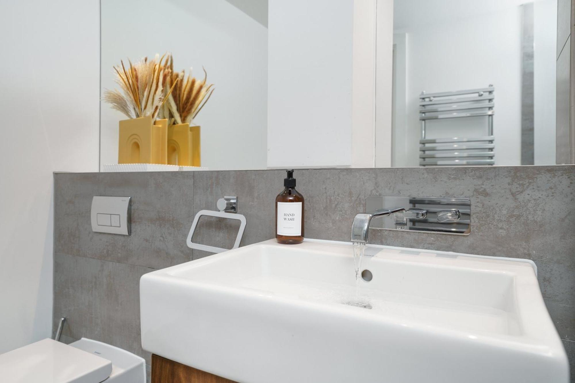 Apartment Trafalgar Sq 1 Bedr, 3 Beds Sleeps 6