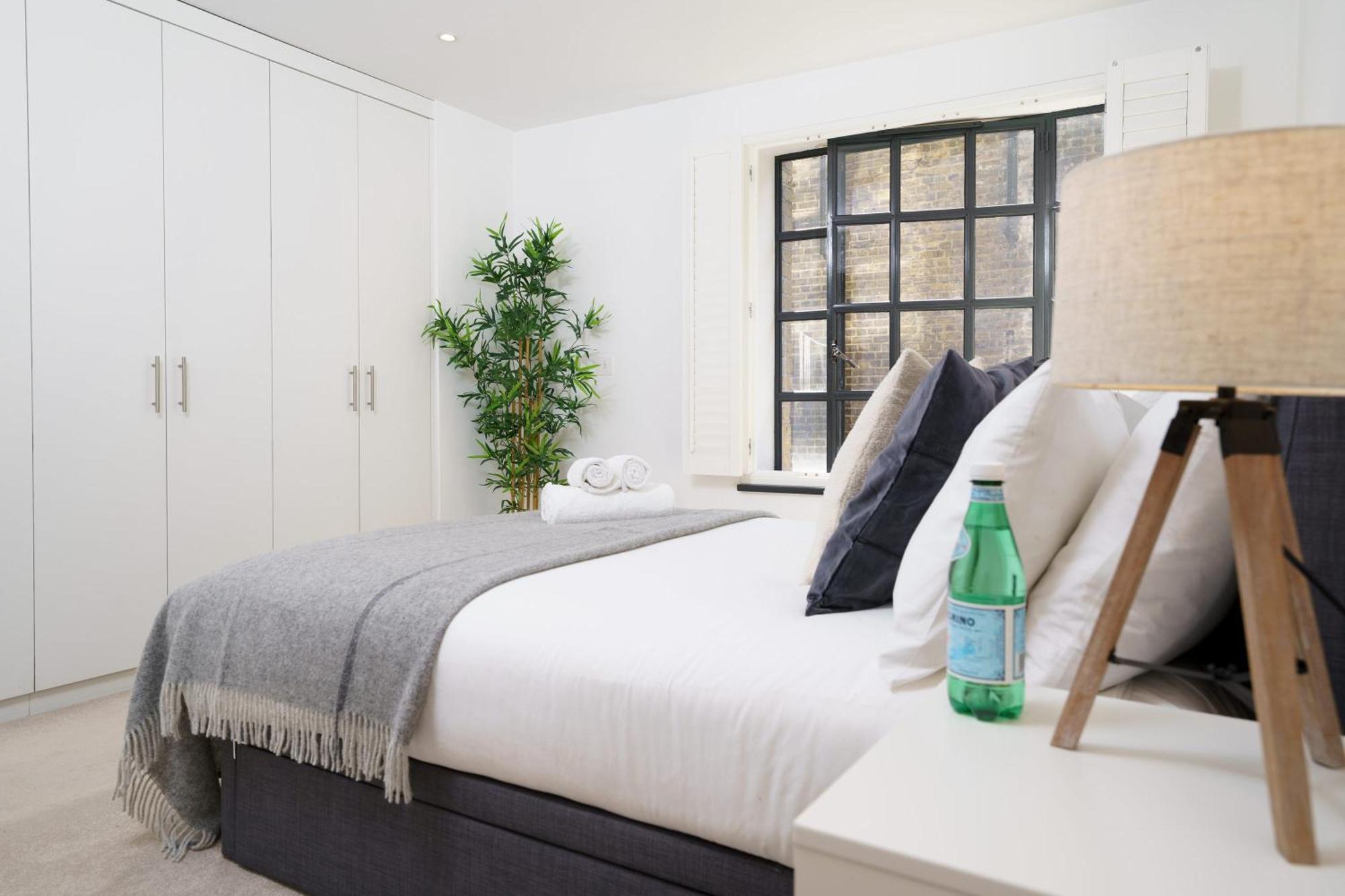 Trafalgar Sq 1 Bedr, 3 Beds Sleeps 6 * London