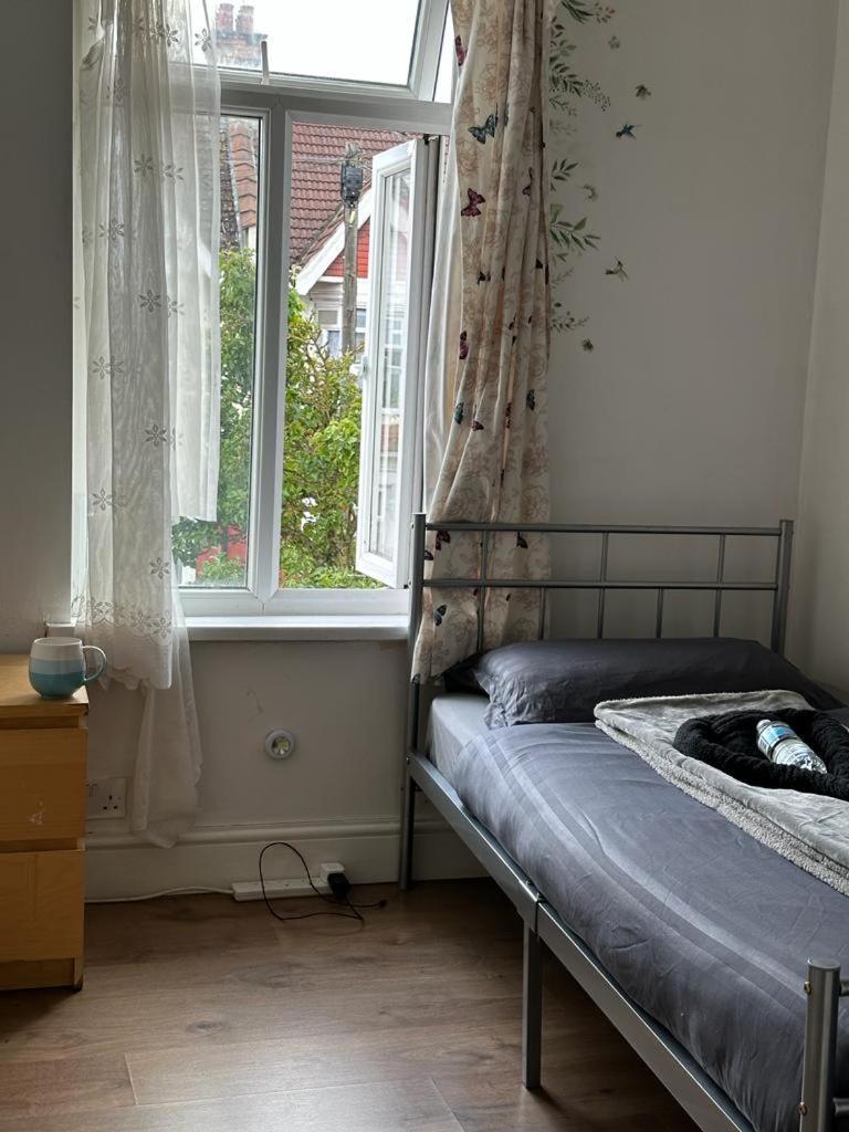 Affordable Private In Wembley Hospedagem domiciliar