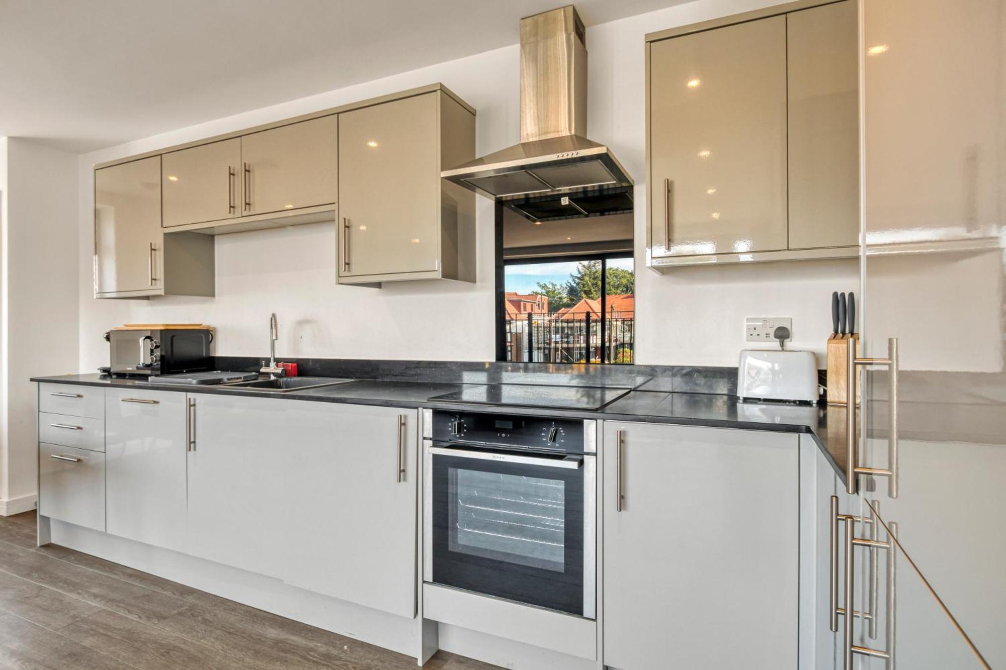 Modern Penthouse In Wembley Appartement