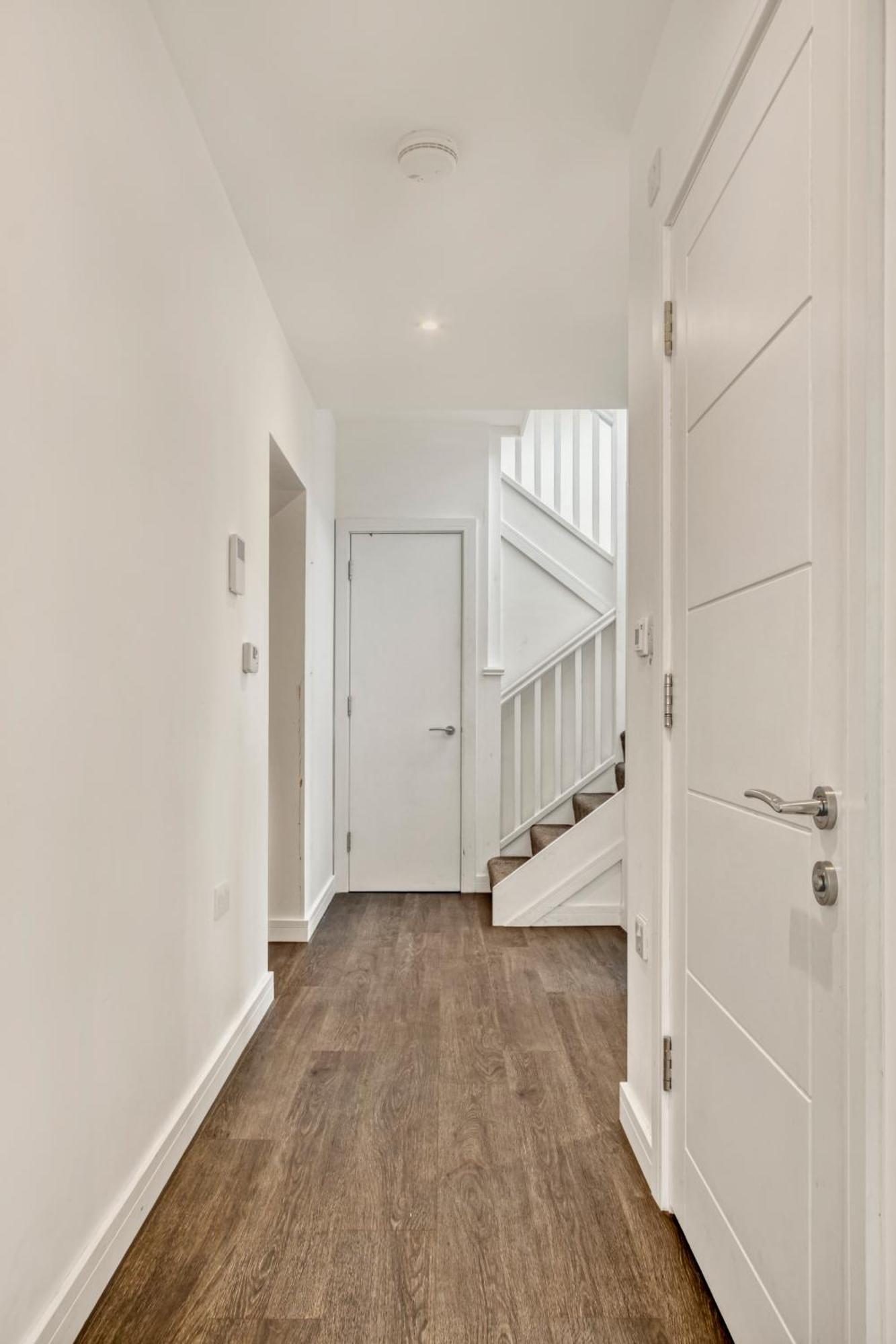 Appartement Modern Penthouse In Wembley