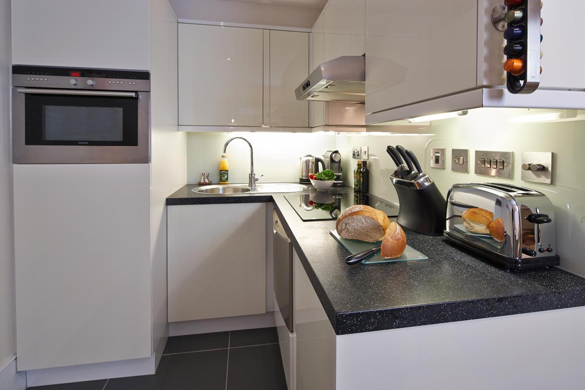Cheval Knightsbridge Apartahotel