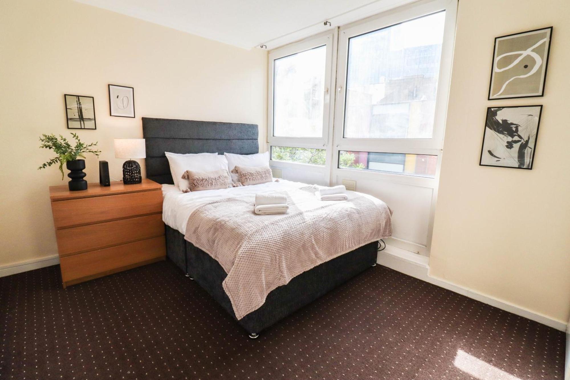 Apartment Cosy Property Right By Warren Street Station! Free Wifi! London