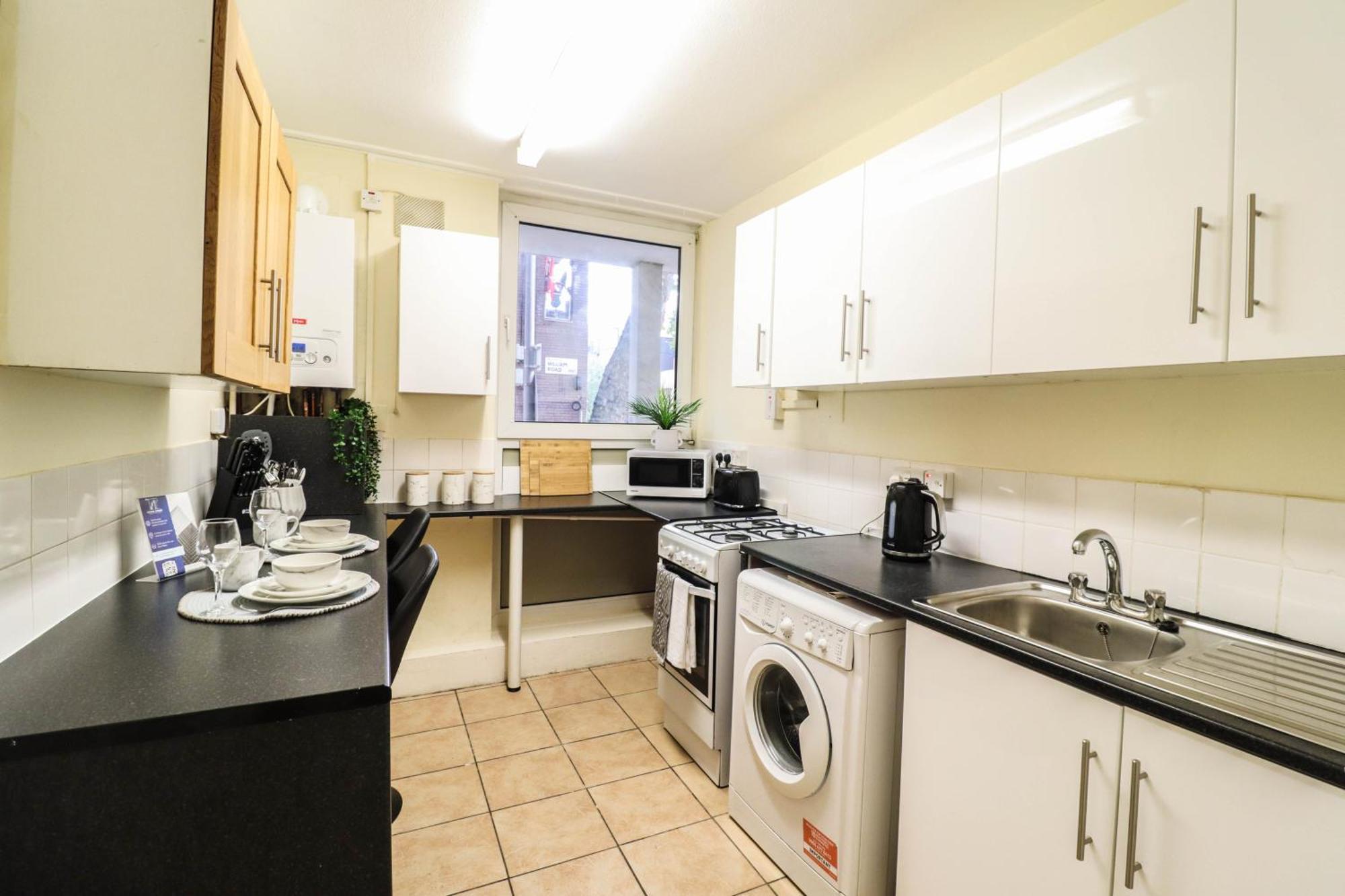 Cosy Property Right By Warren Street Station! Free Wifi! Apartment