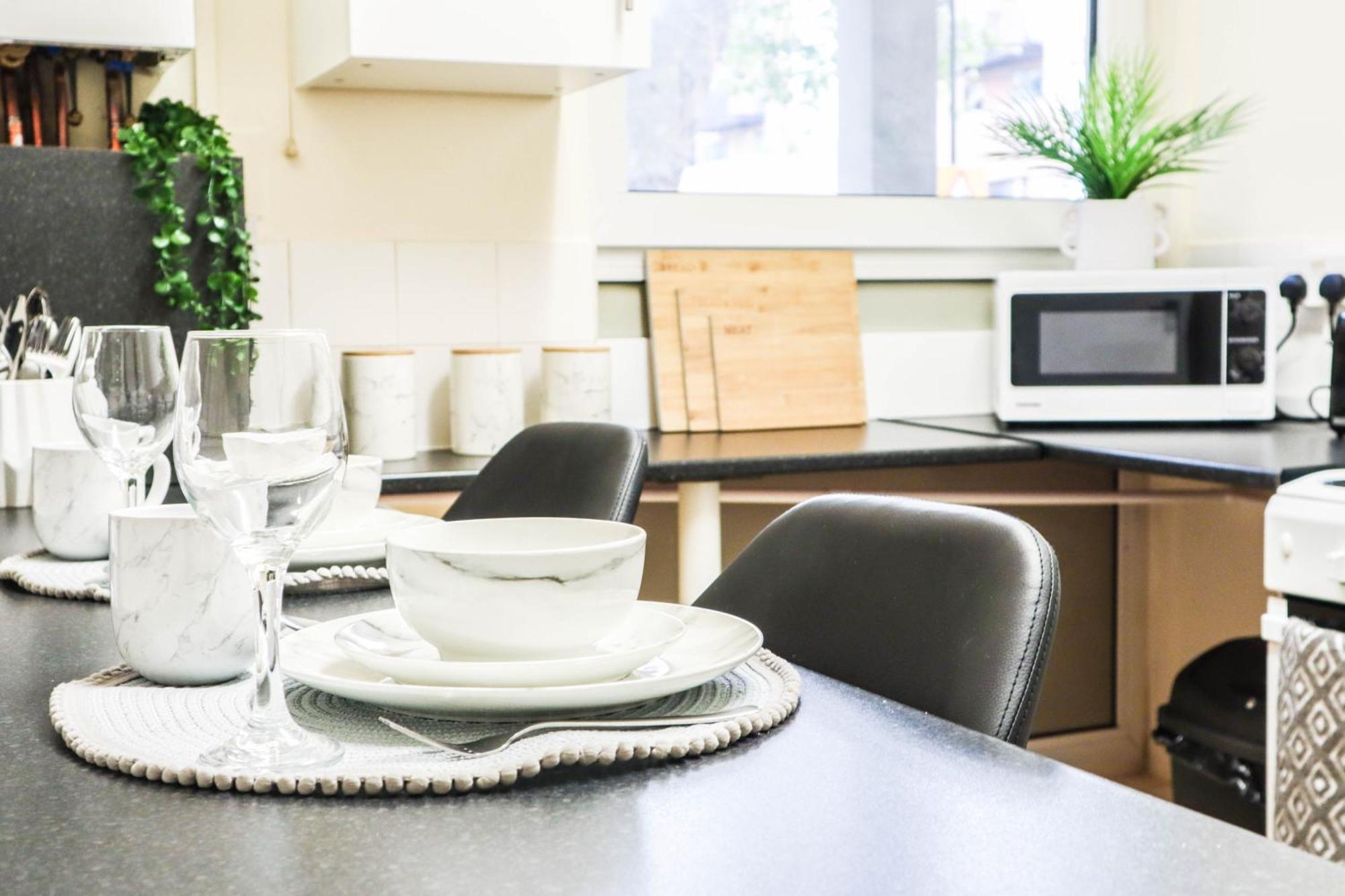 Cosy Property Right By Warren Street Station! Free Wifi! Apartment *