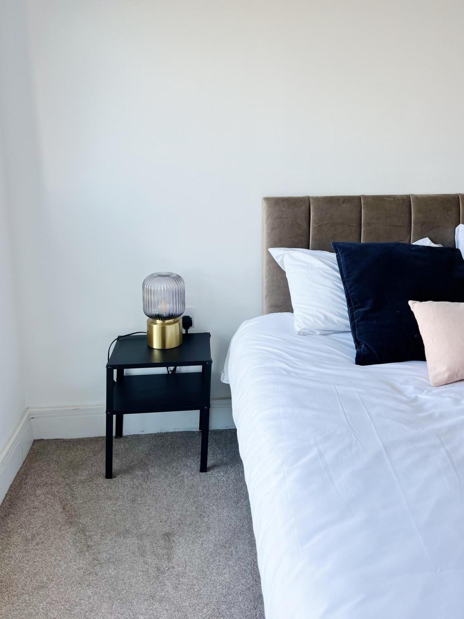 Apartamento Stunning Riverside View Apartment, Near Canary Wharf & O2