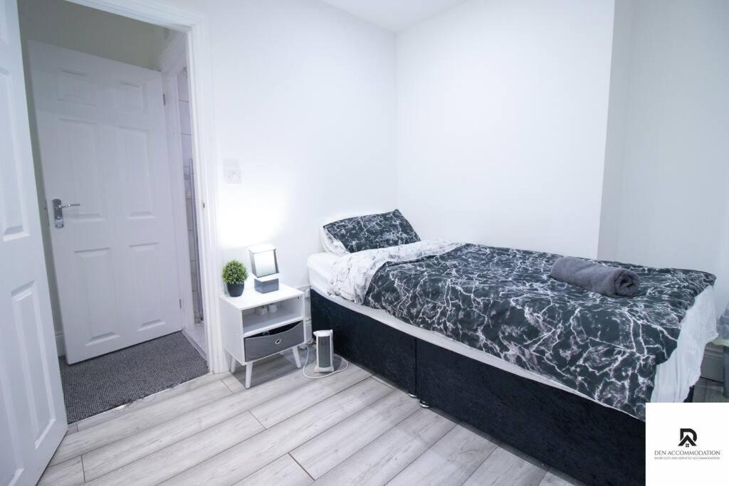 Den & Short Lets Greenwich - 3 Bed House Appartement *