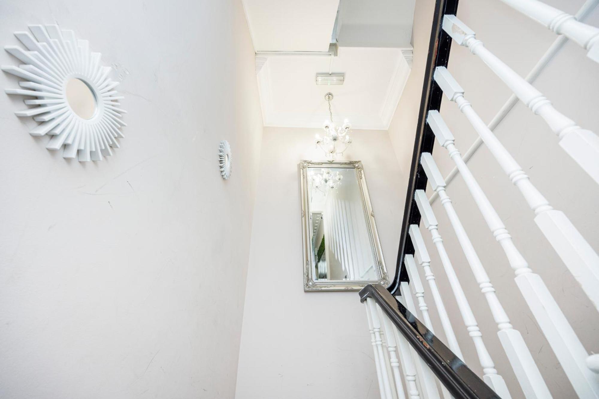 Larger Groups With Garden And Parking Apartamento Londres