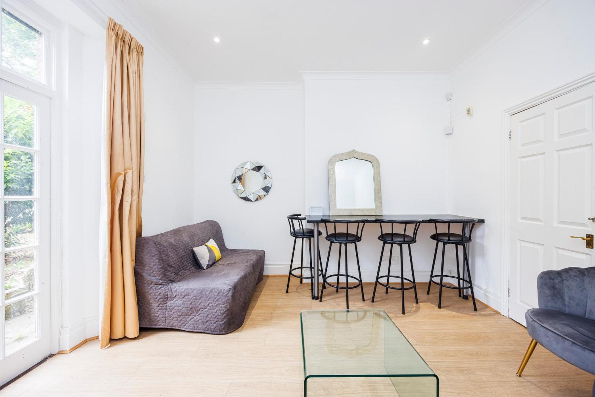 Apartamento Larger Groups With Garden And Parking