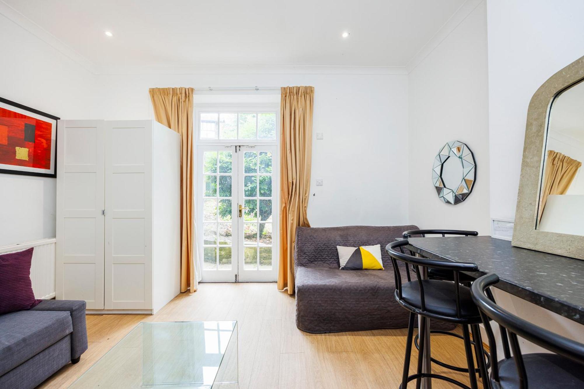 Apartamento Larger Groups With Garden And Parking Londres