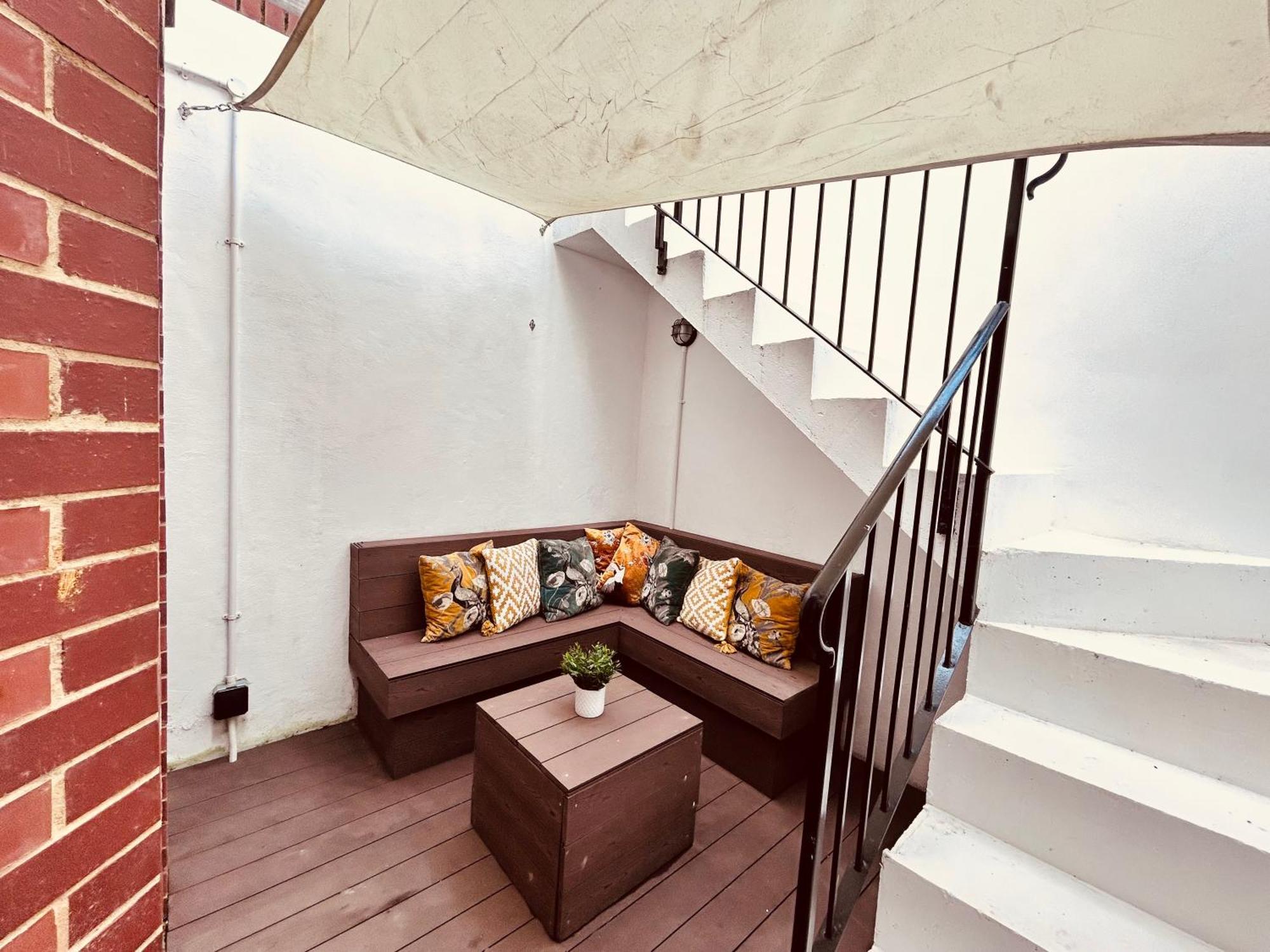 Stunning Spacious B.apt. Slps.4 * Londres