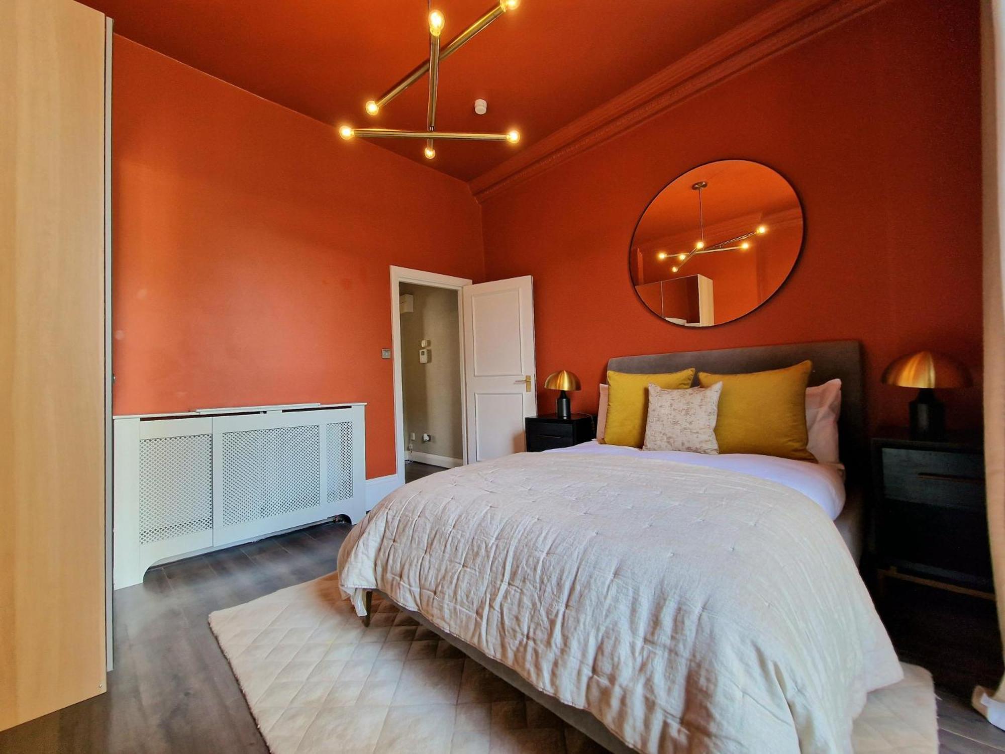 Stylish Hyde Park By Tube Stations With Elevator * London