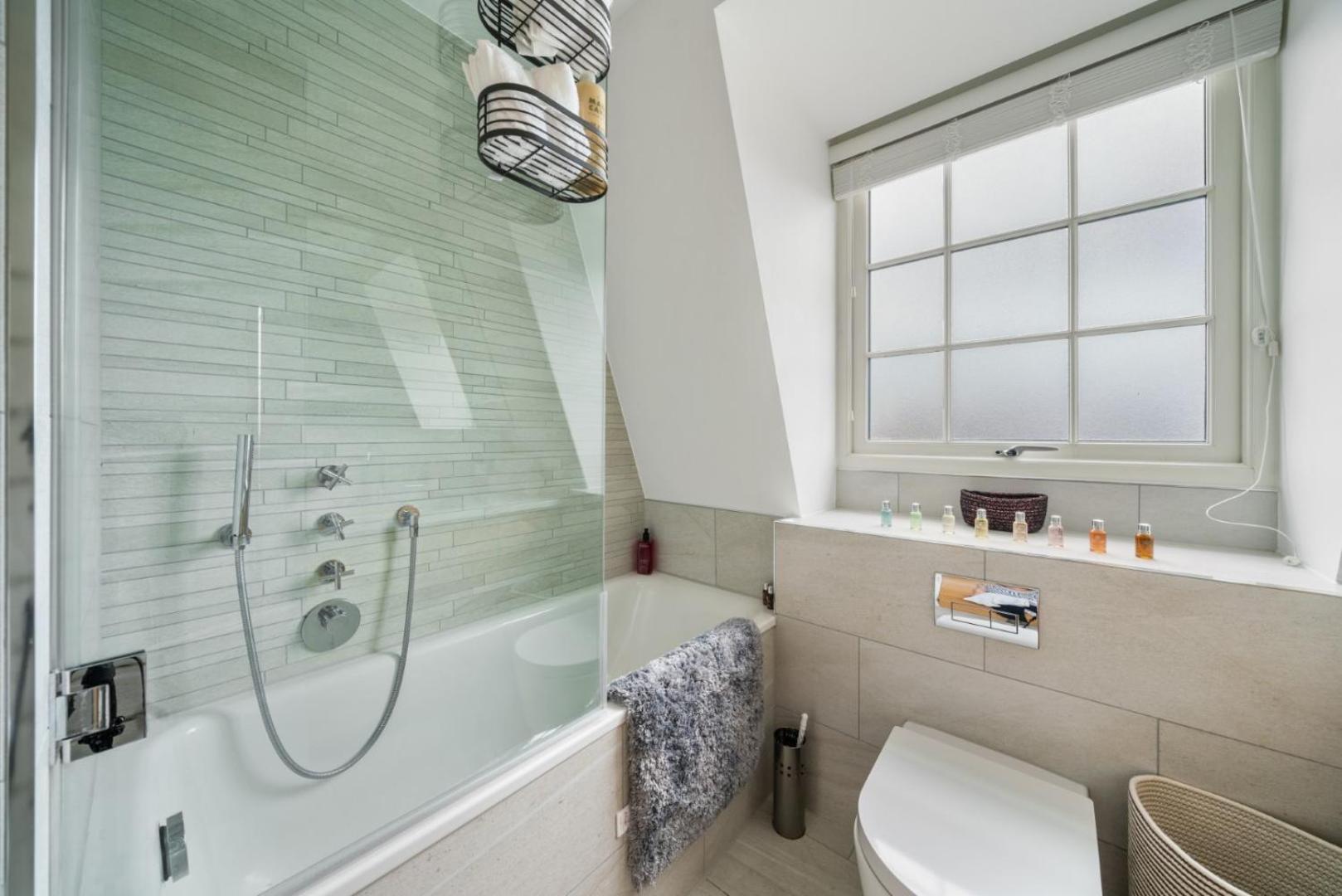 Stunning 1-bedroom Penthouse In Marble Arch 72 Londres
