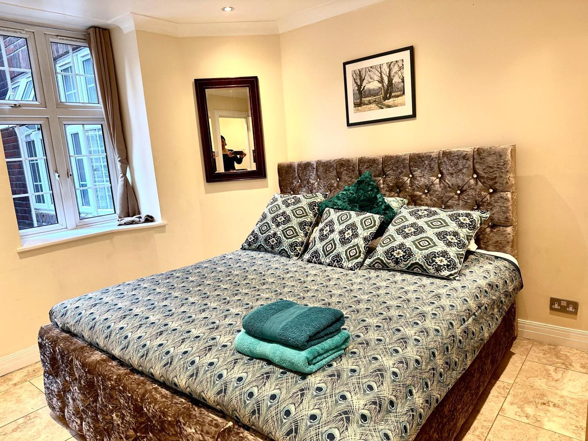 Prime Location - 2 Beds 3 Bath Flat Knightsbridge Apartamento *