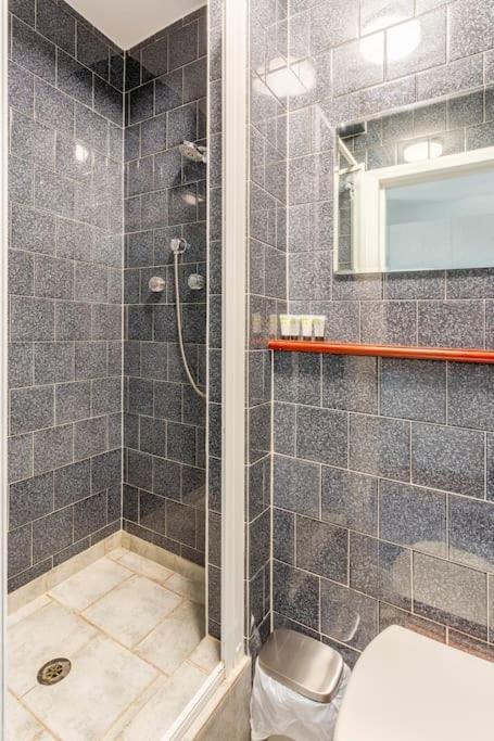 Stylish Ground Floor Garden Flat Nr Apartamento *