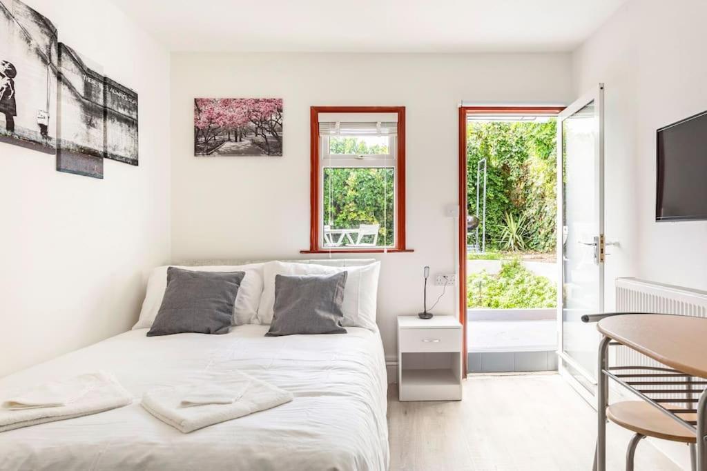 Apartamento Stylish Ground Floor Garden Flat Nr Londres