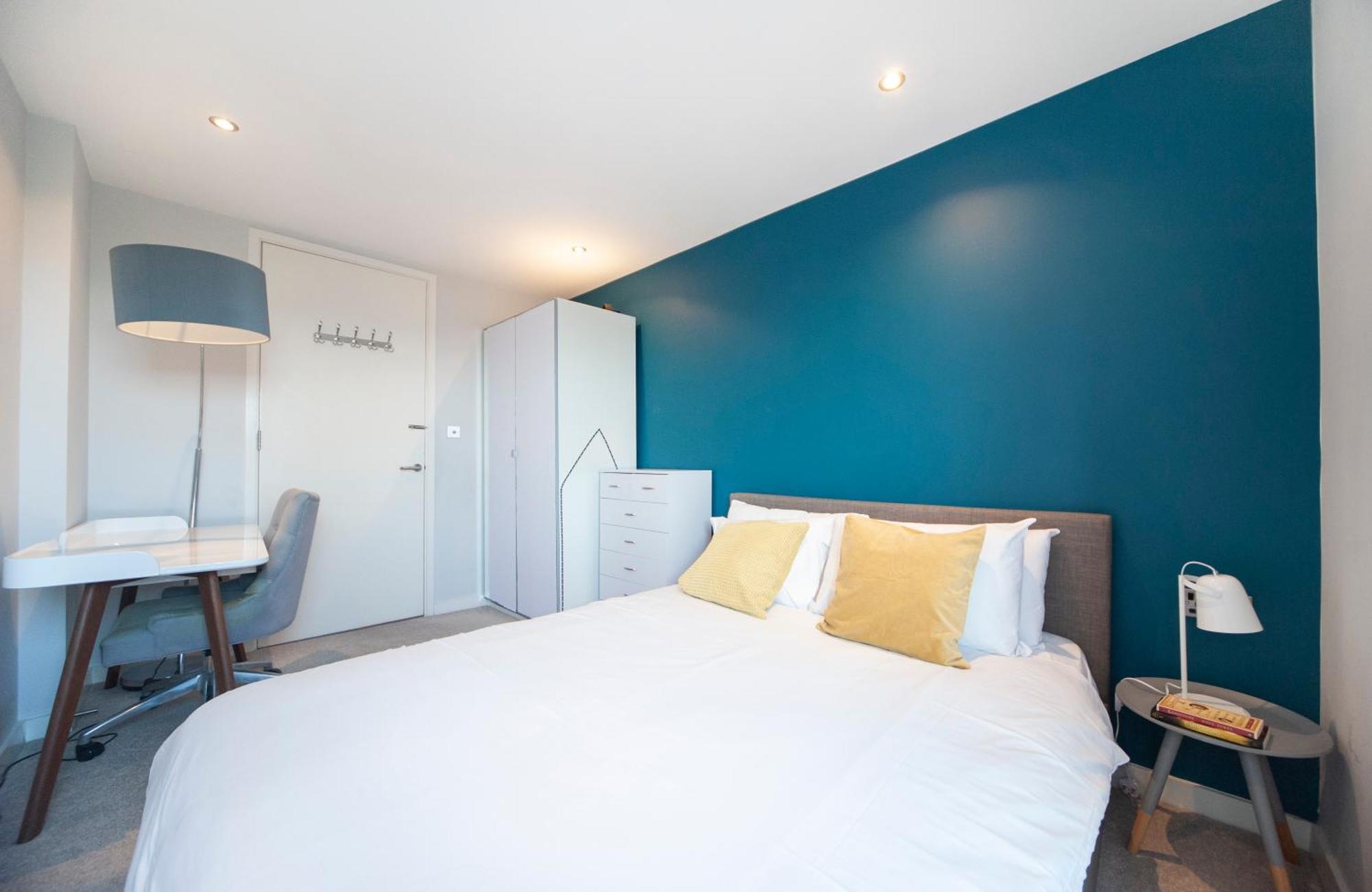 Floor - 2 Bed/2 Bath + Private Balcony Appartement