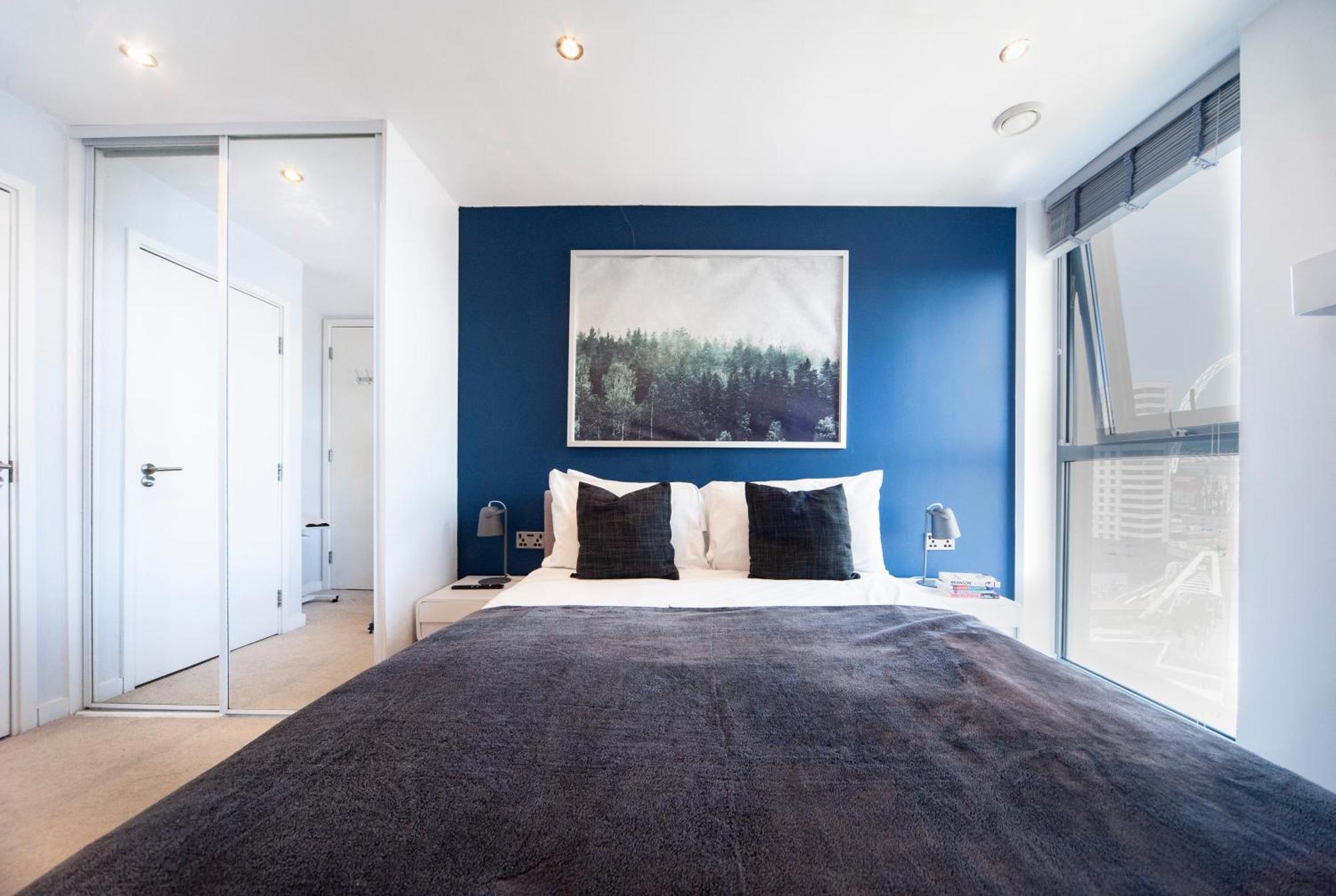 Floor - 2 Bed/2 Bath + Private Balcony