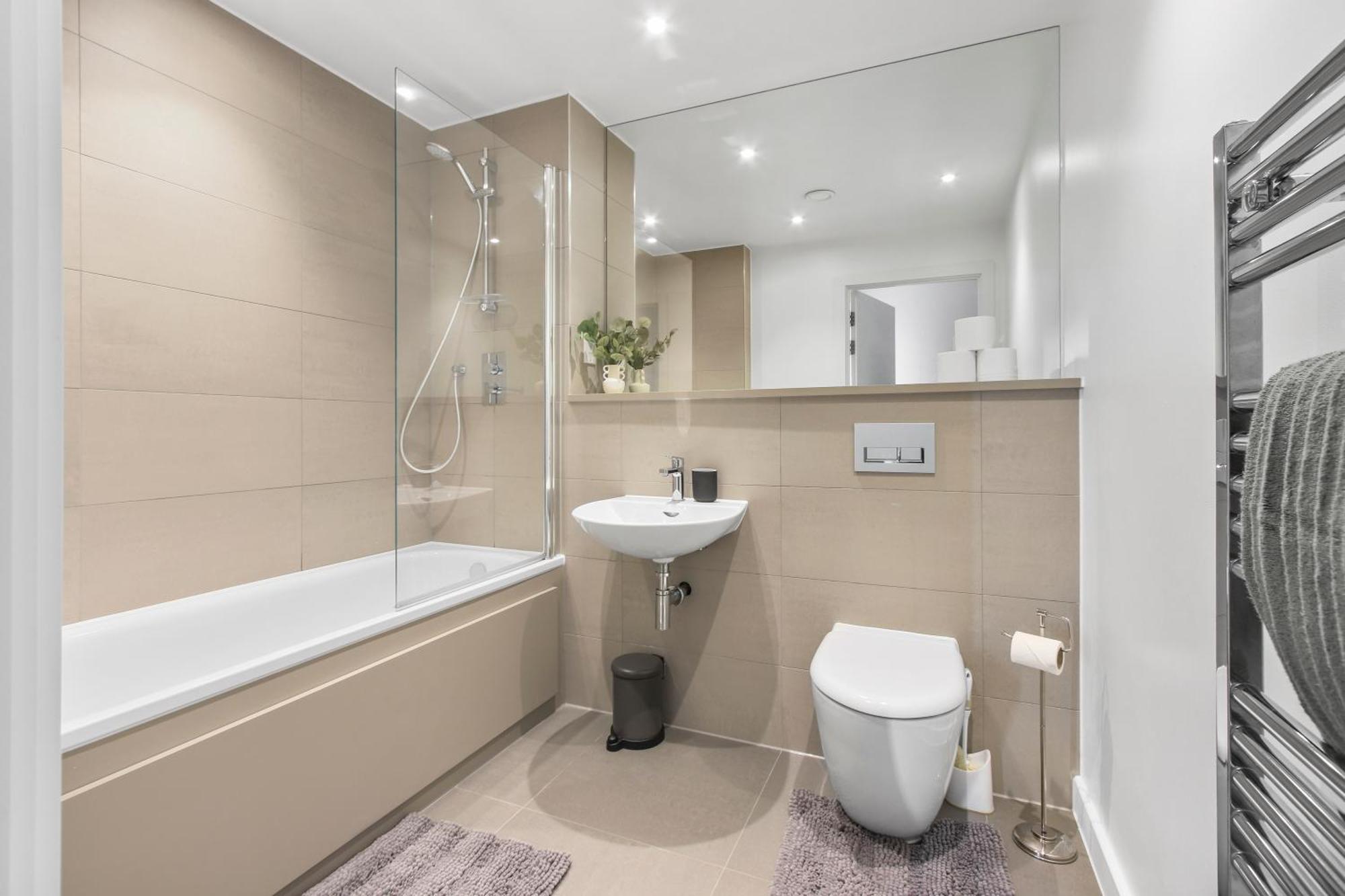 Apartamento Centrally Located - Modern - 2bed - 2bath *